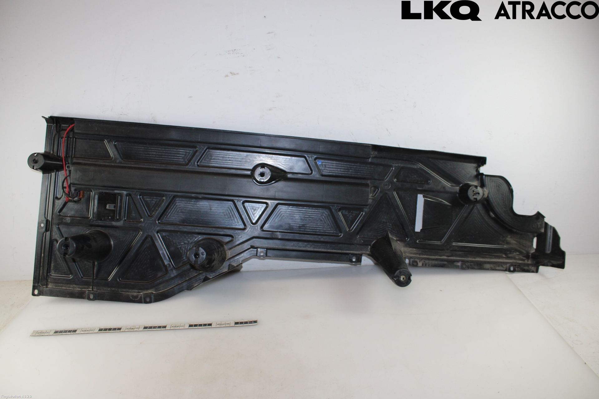 Volkswagen VW TRANSP/CARAVELLE (T7) 22-24 Bunnplate U Motor-Gear-Dørk