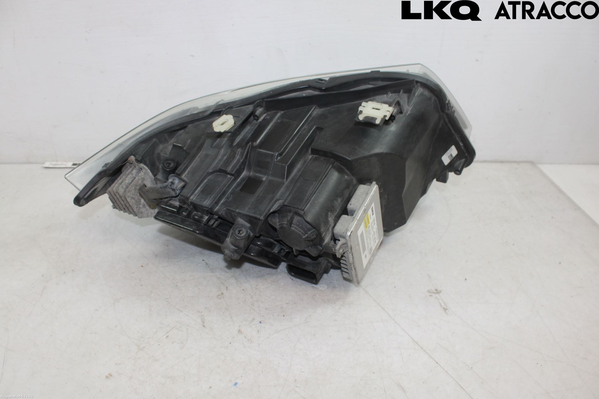 BMW 3 E90/91 SED/TOU 05-12 Frontlykt Venstre