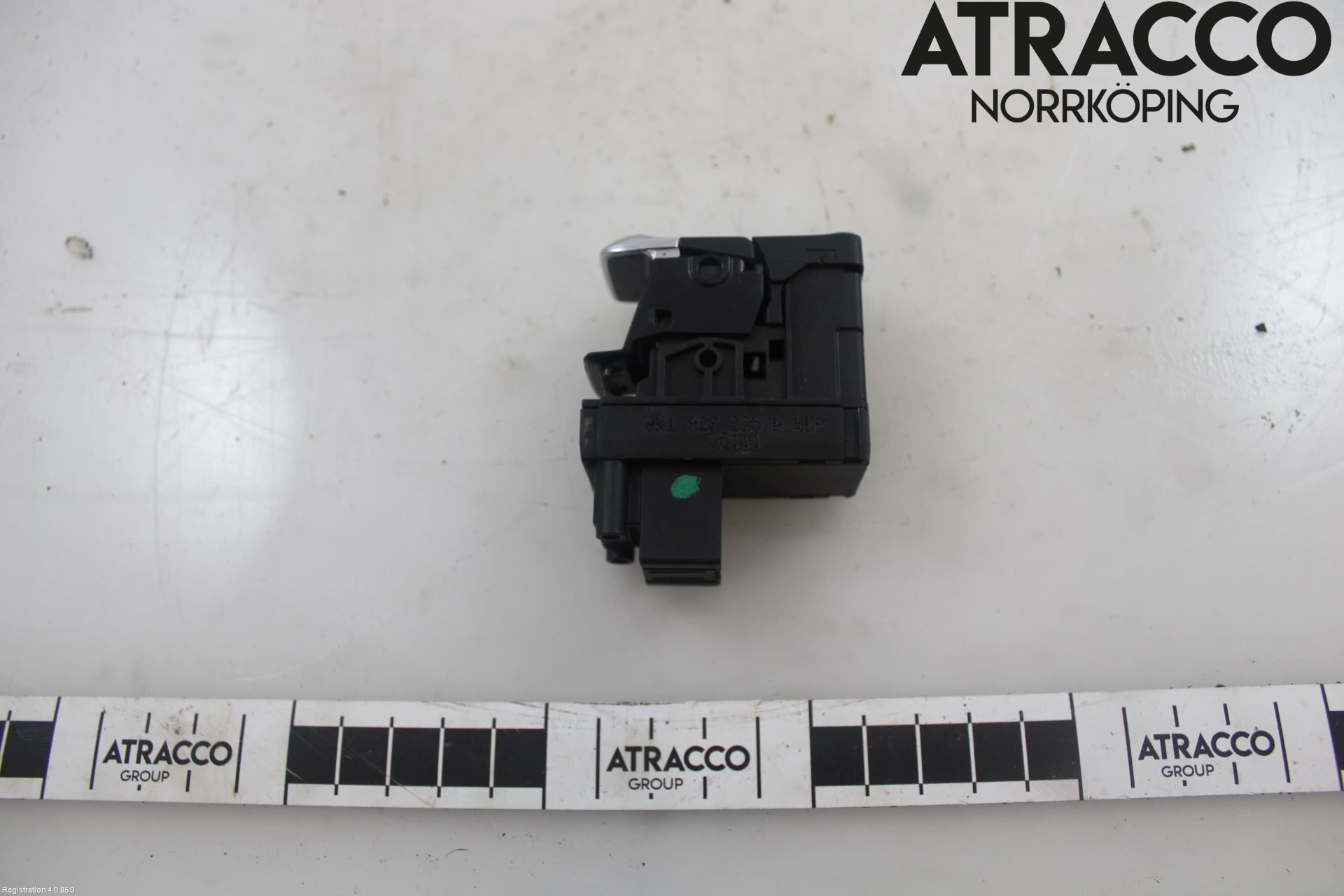 Audi A4 12-15 Bryter Parkeringsbrems