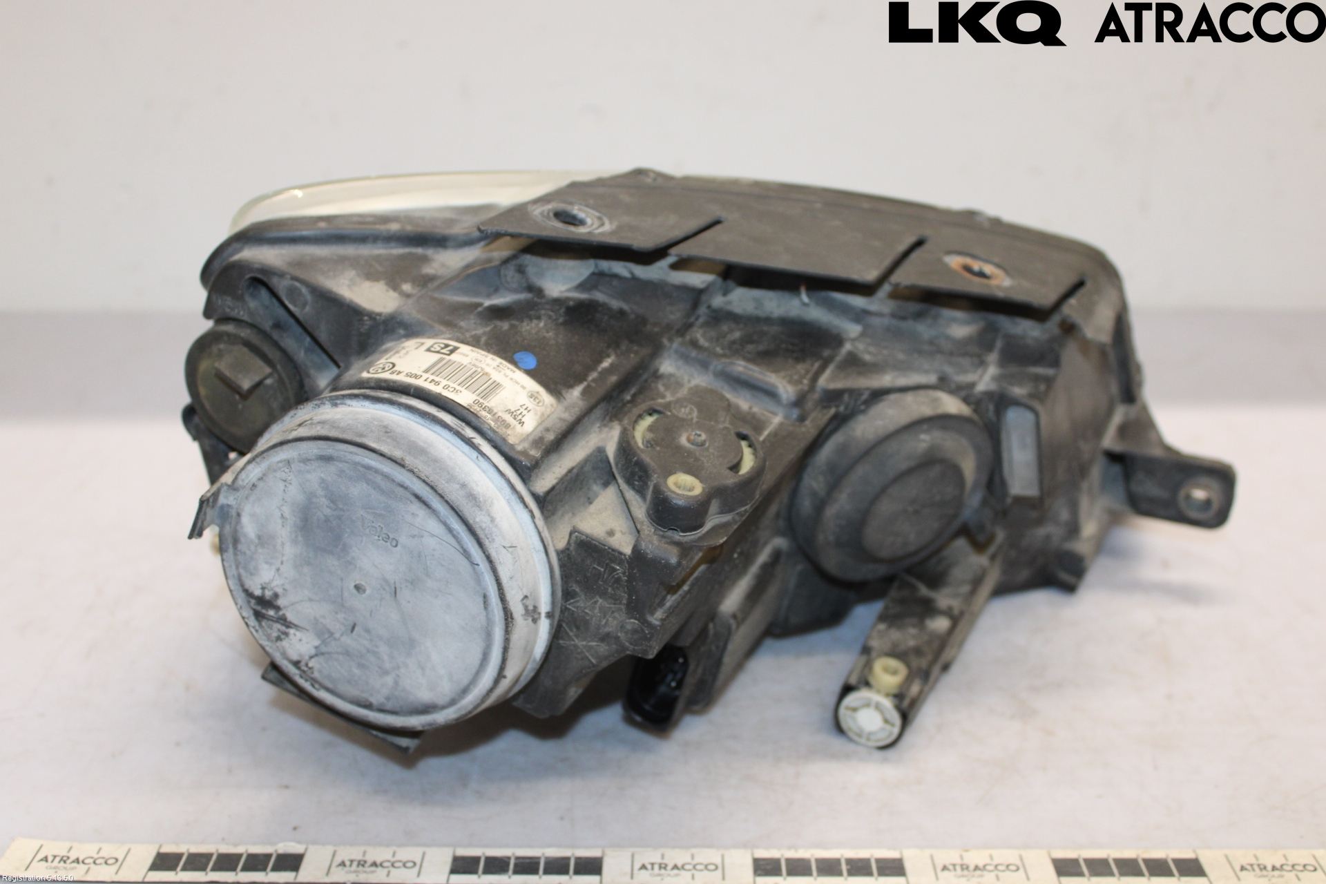 Volkswagen VW PASSAT 05-11 Frontlykt Venstre