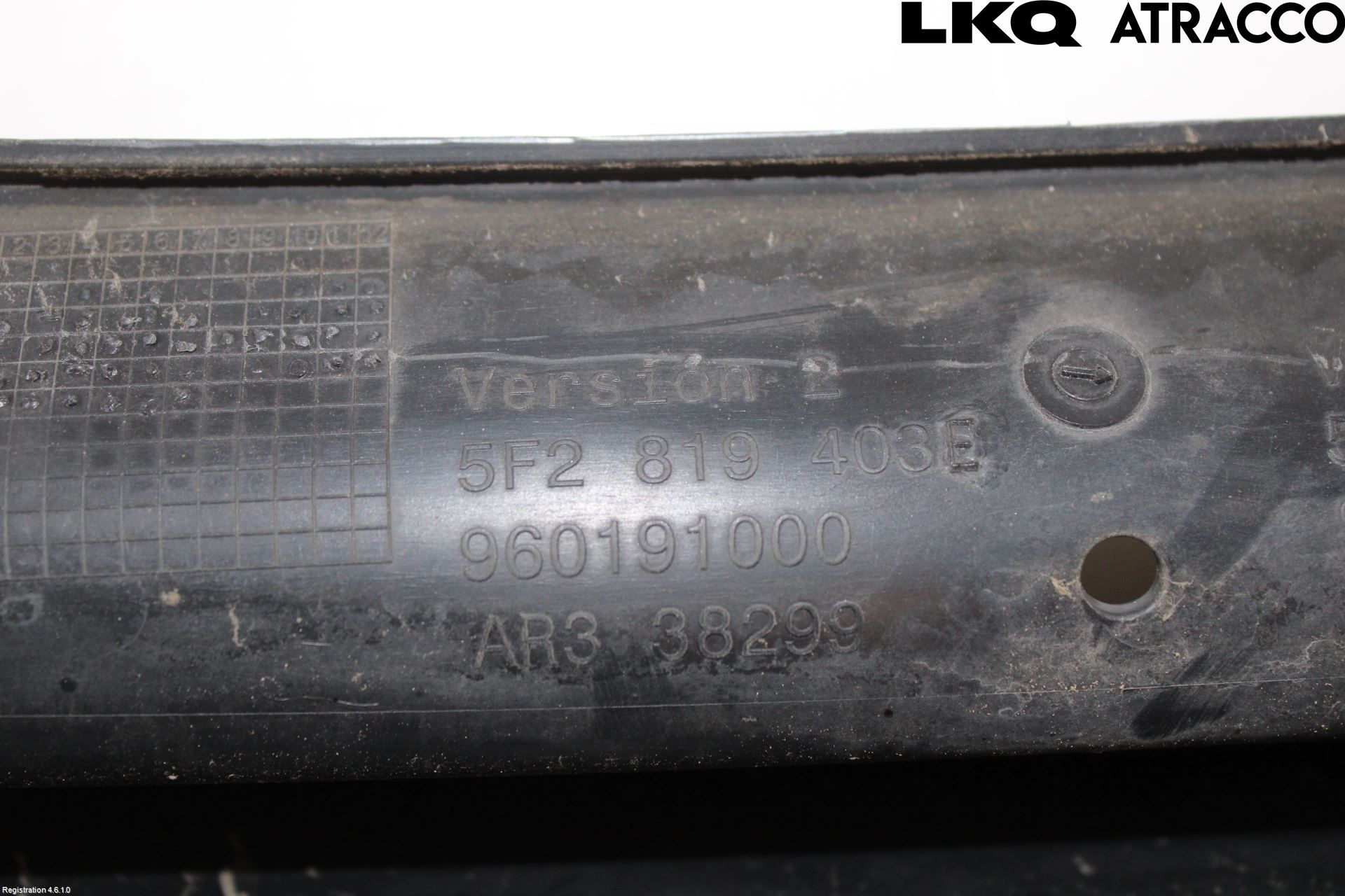 Seat LEON 13-20 Visker Deksel-Grill-Under Frr