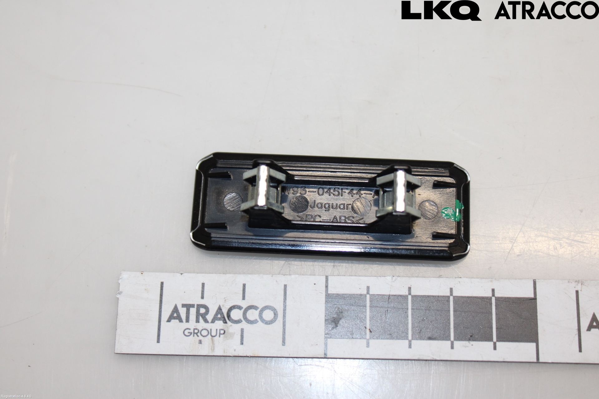 Jaguar XJ X351        10- Innr Dekor Instrbord