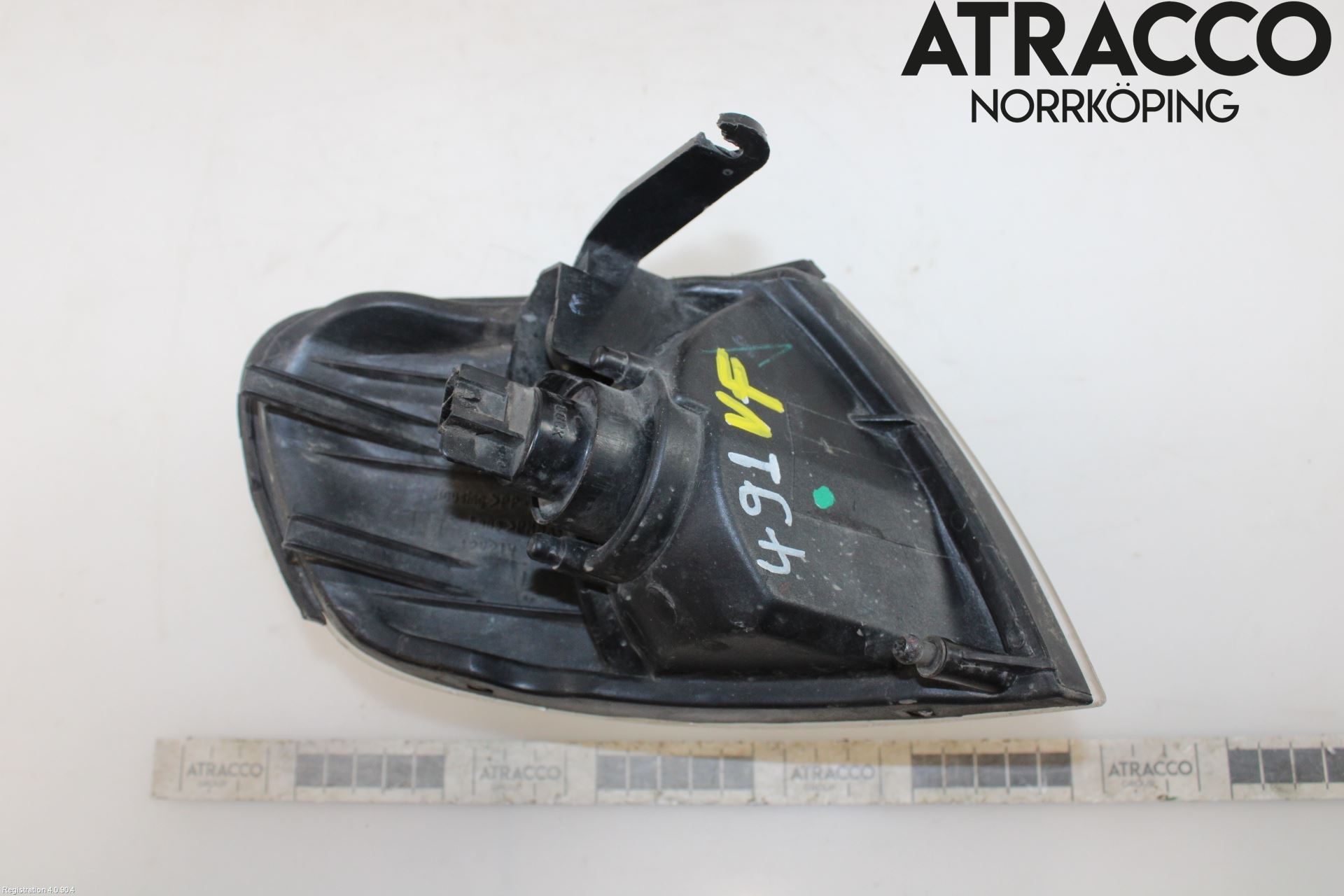 Nissan ALMERA    96-00 Blinklykt Foran Venstre