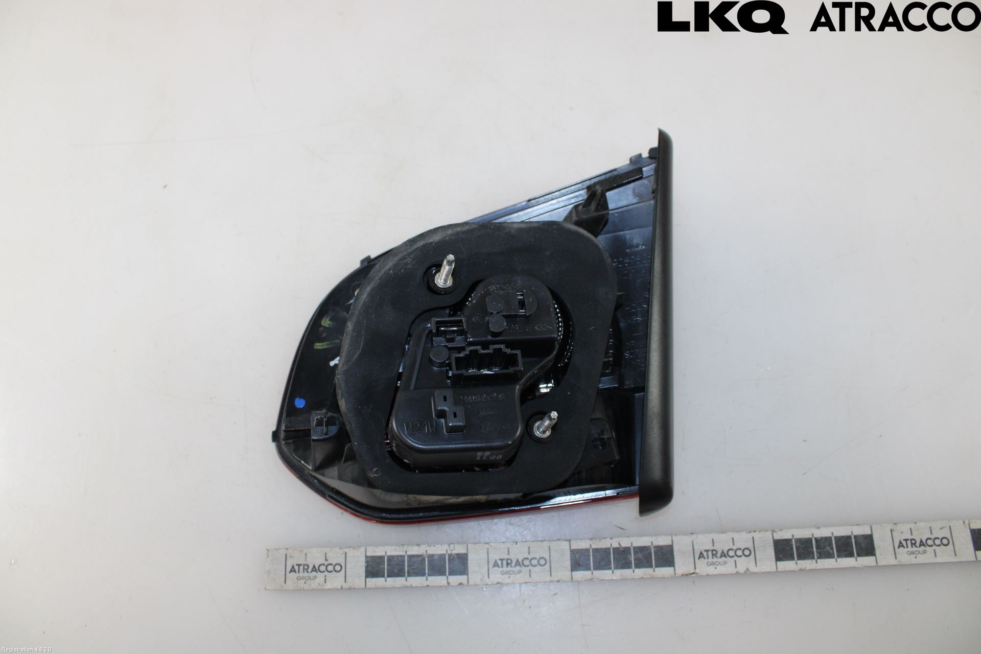 Volkswagen VW GOLF VI 09-13 Baklykt Venstre  På Luke(Indre