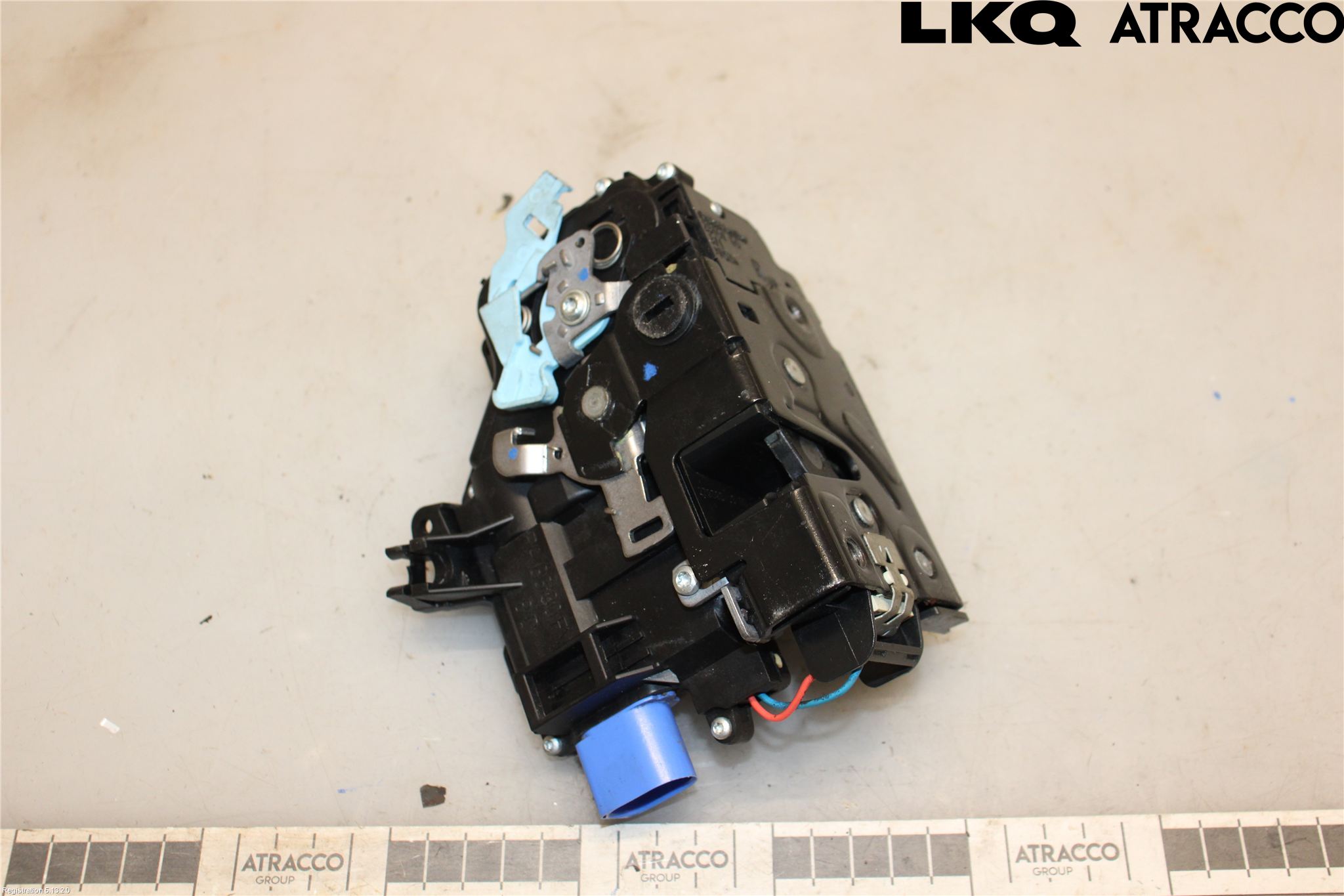 Volkswagen VW GOLF V 04-09 Dørlås - Låsekasse