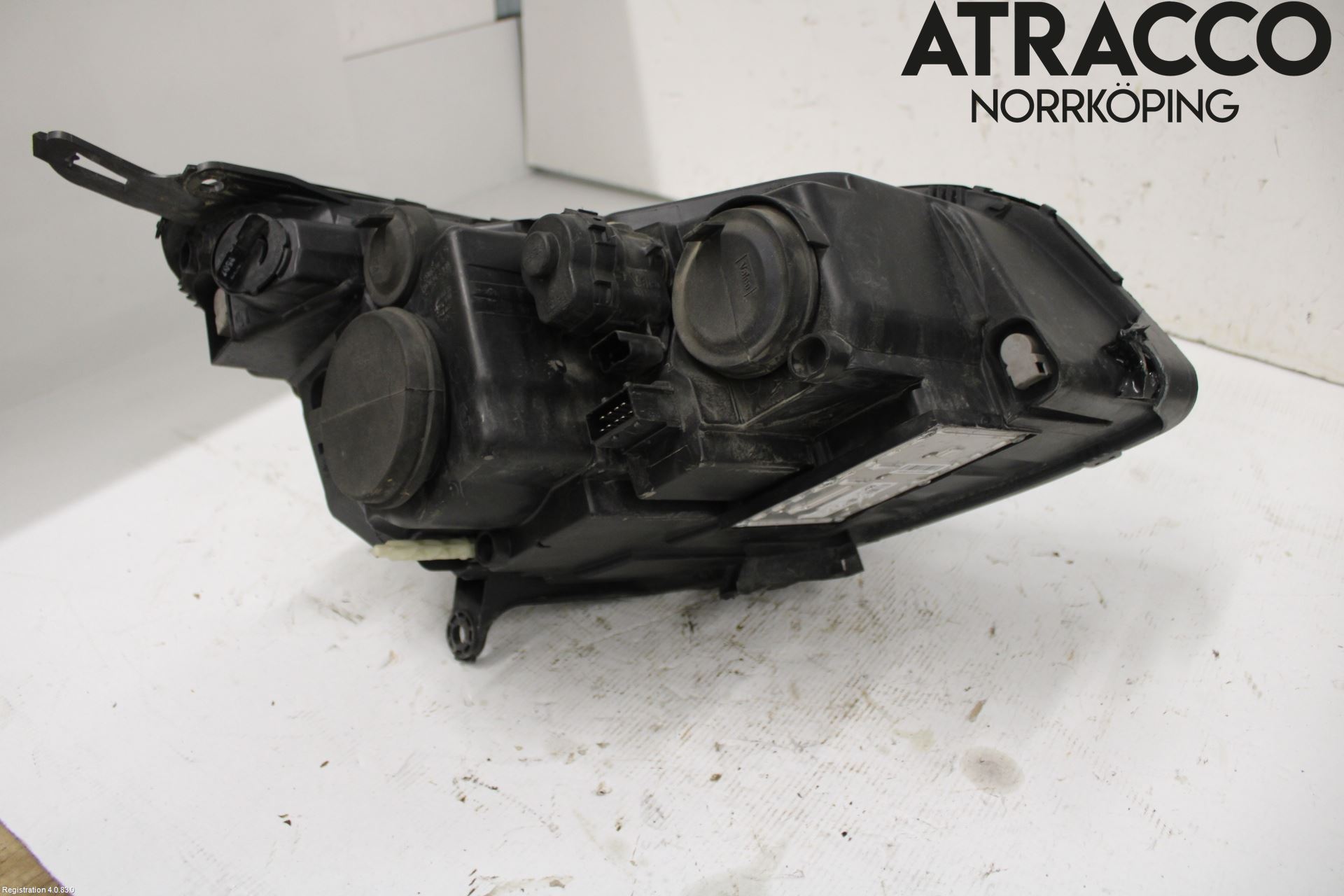 Citroen C5     05-08 Frontlykt Venstre
