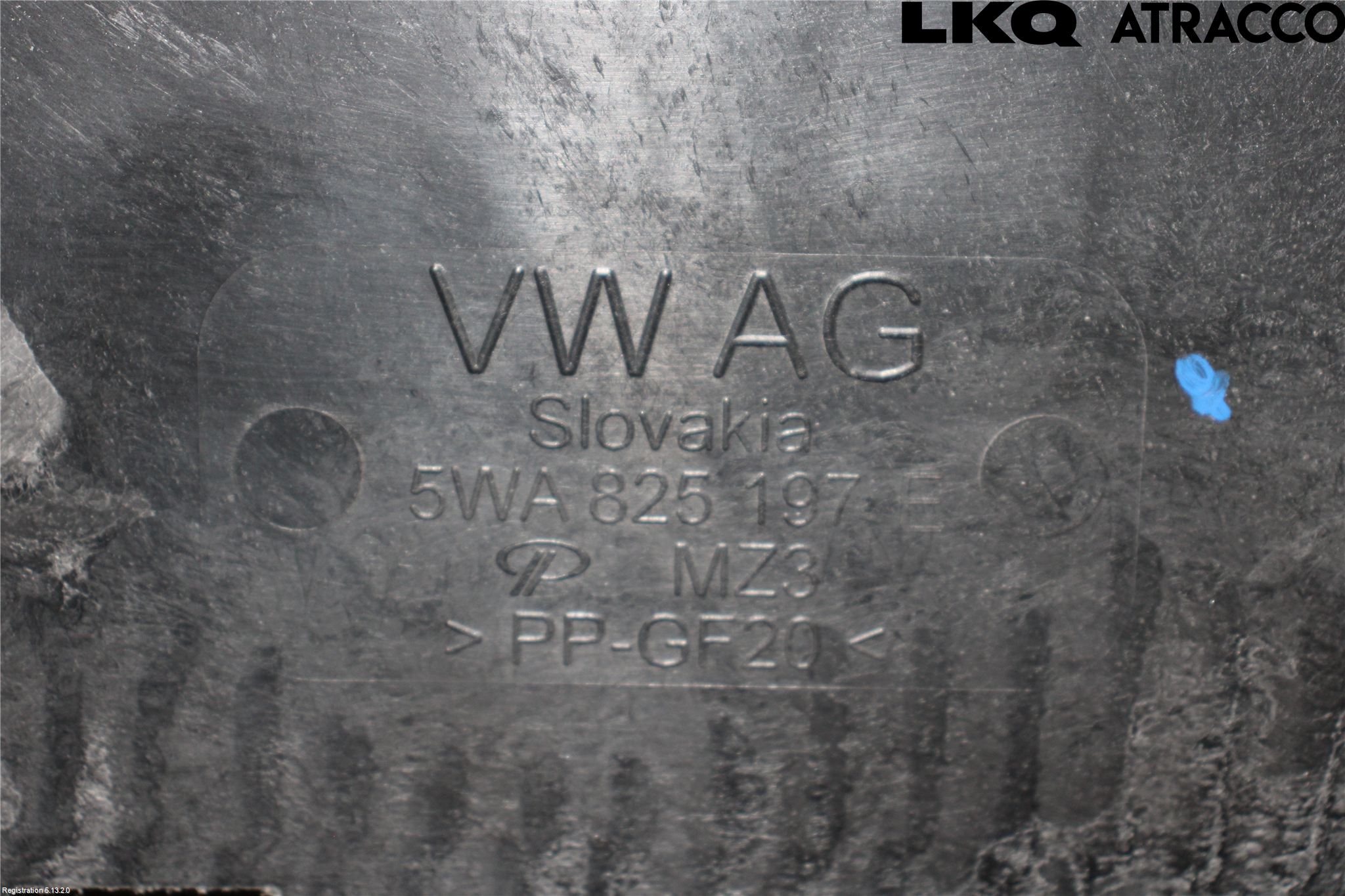 Skoda OCTAVIA (NX) 20- Bunnplate U Motor-Gear-Dørk