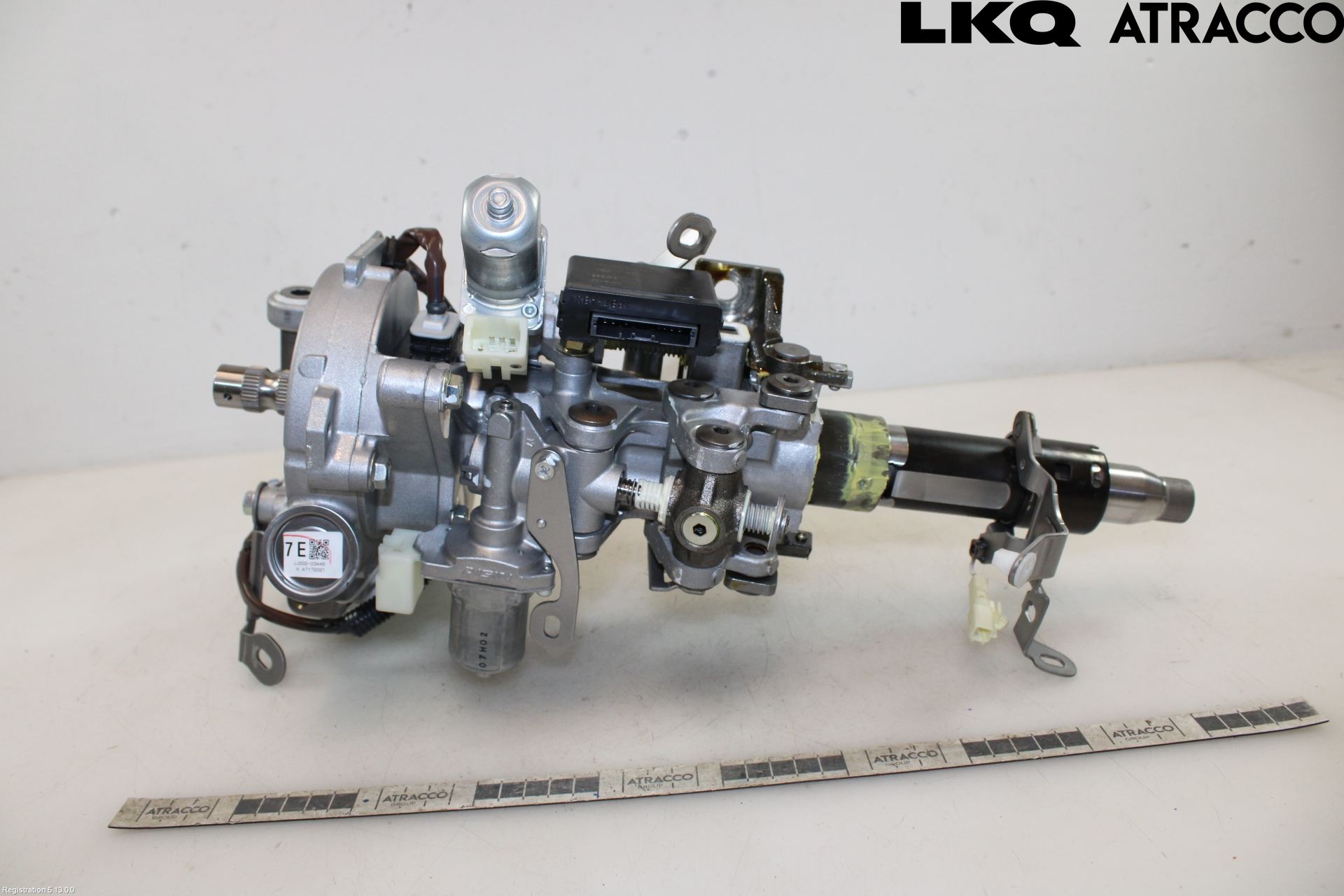 Lexus UX/300e 19- Rattakselaggregat Justerbart