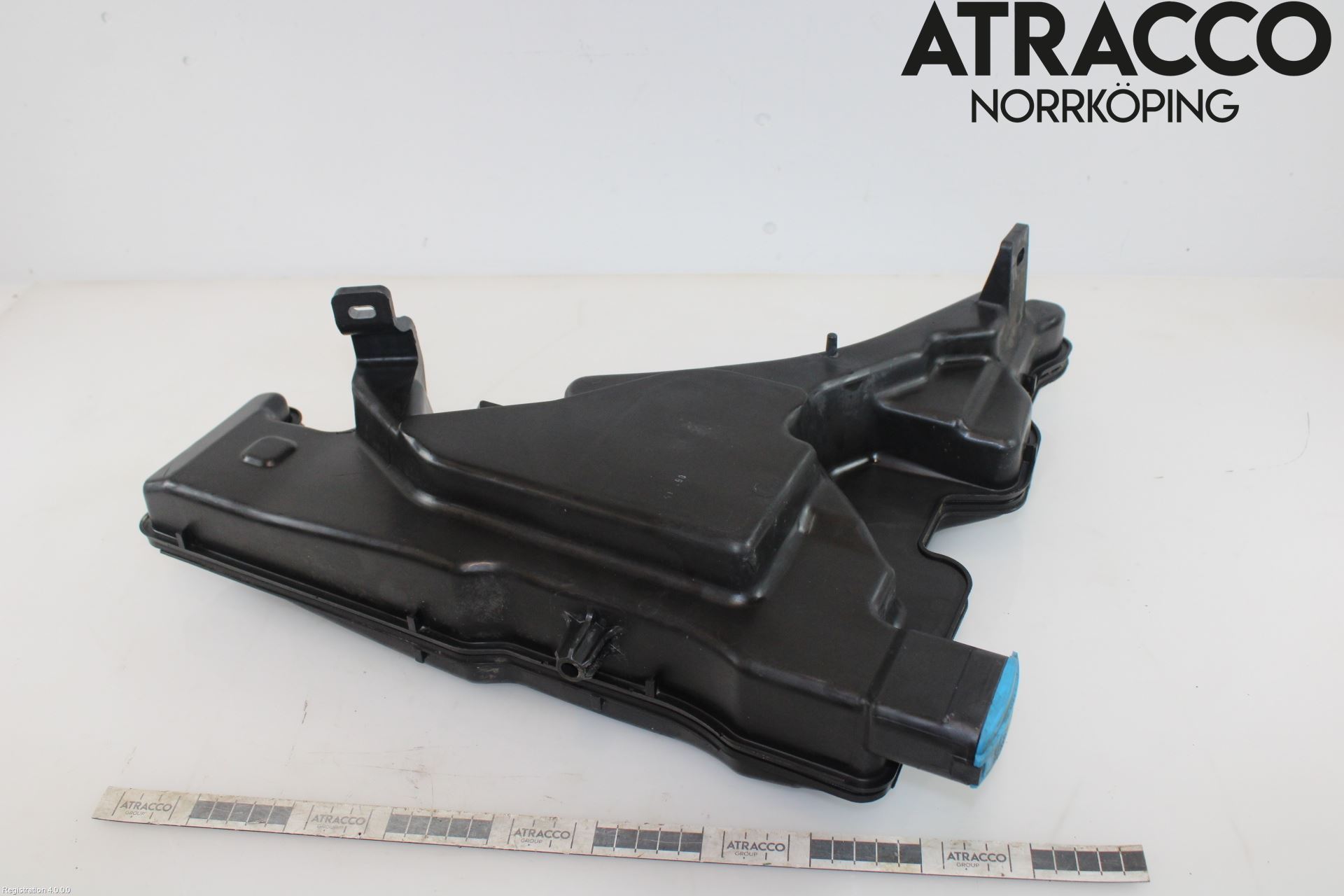 Audi A4/S4 B9 16-19 Spylerbeholder Frontrute-Lykte