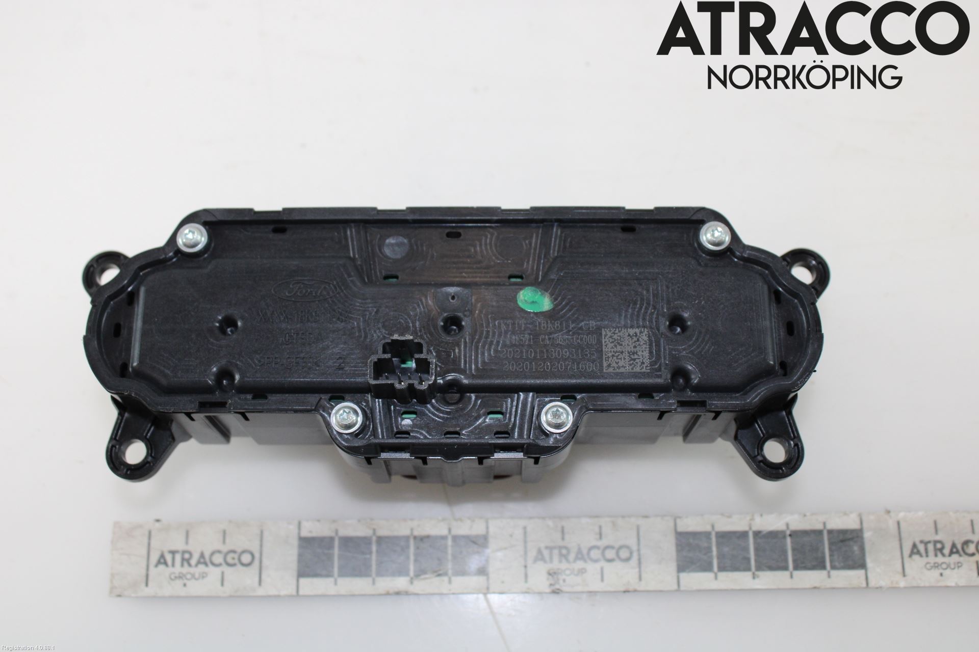 Ford TRANSIT/TOURNEO CONNECT 13-22 Bryter Fader Høytalere