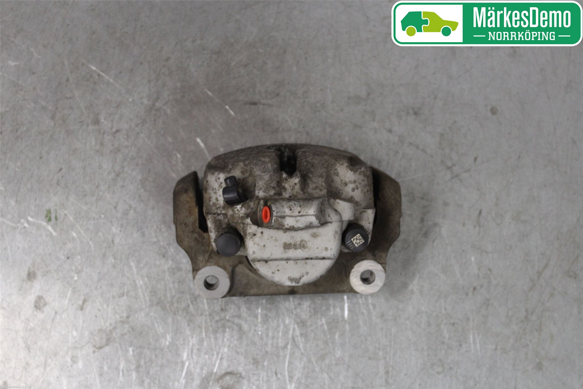 BMW 5 F10/F11/F18 09-17 Bremsecaliper Foran Høyre