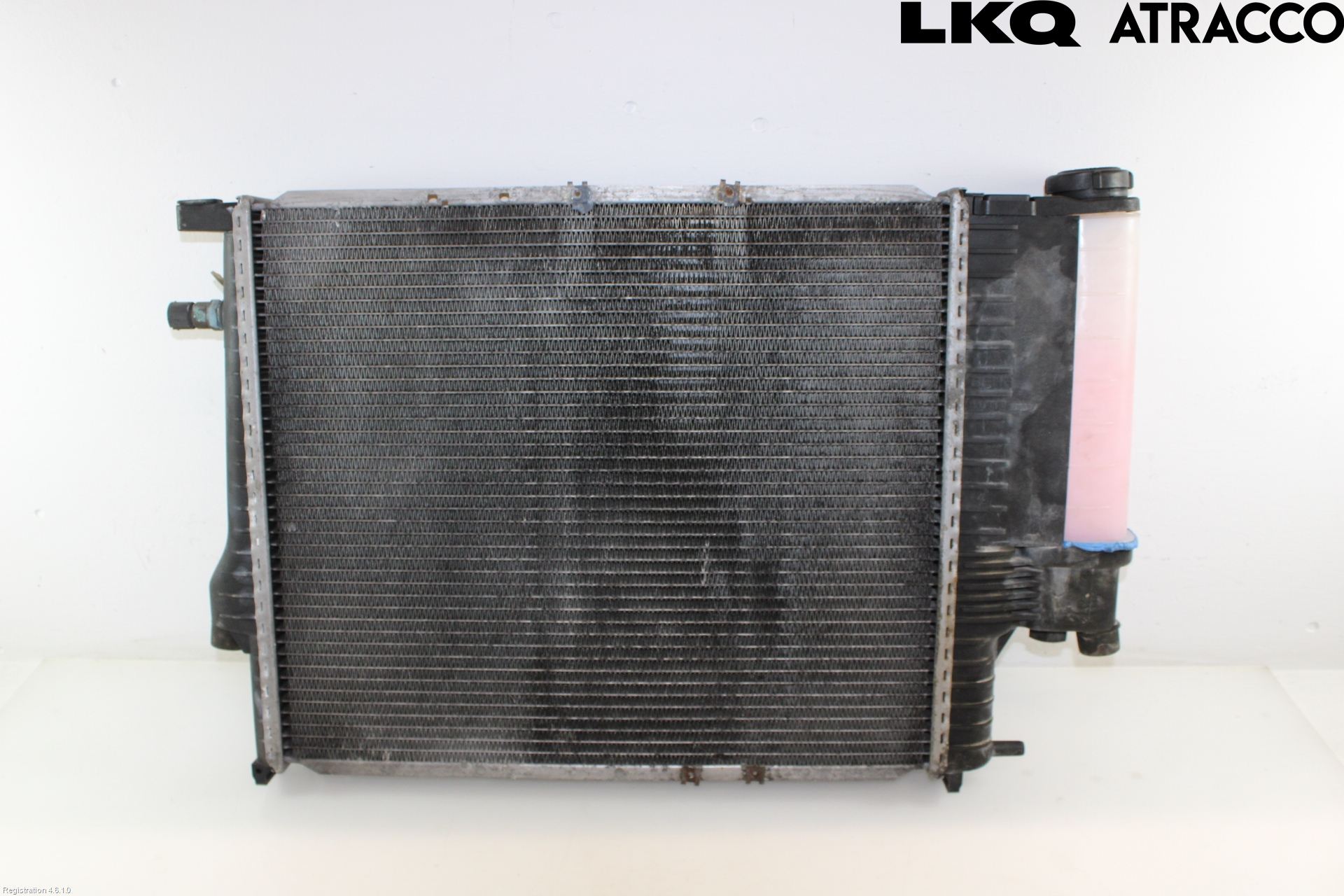 BMW 5 E34      88-96 Radiator Automat