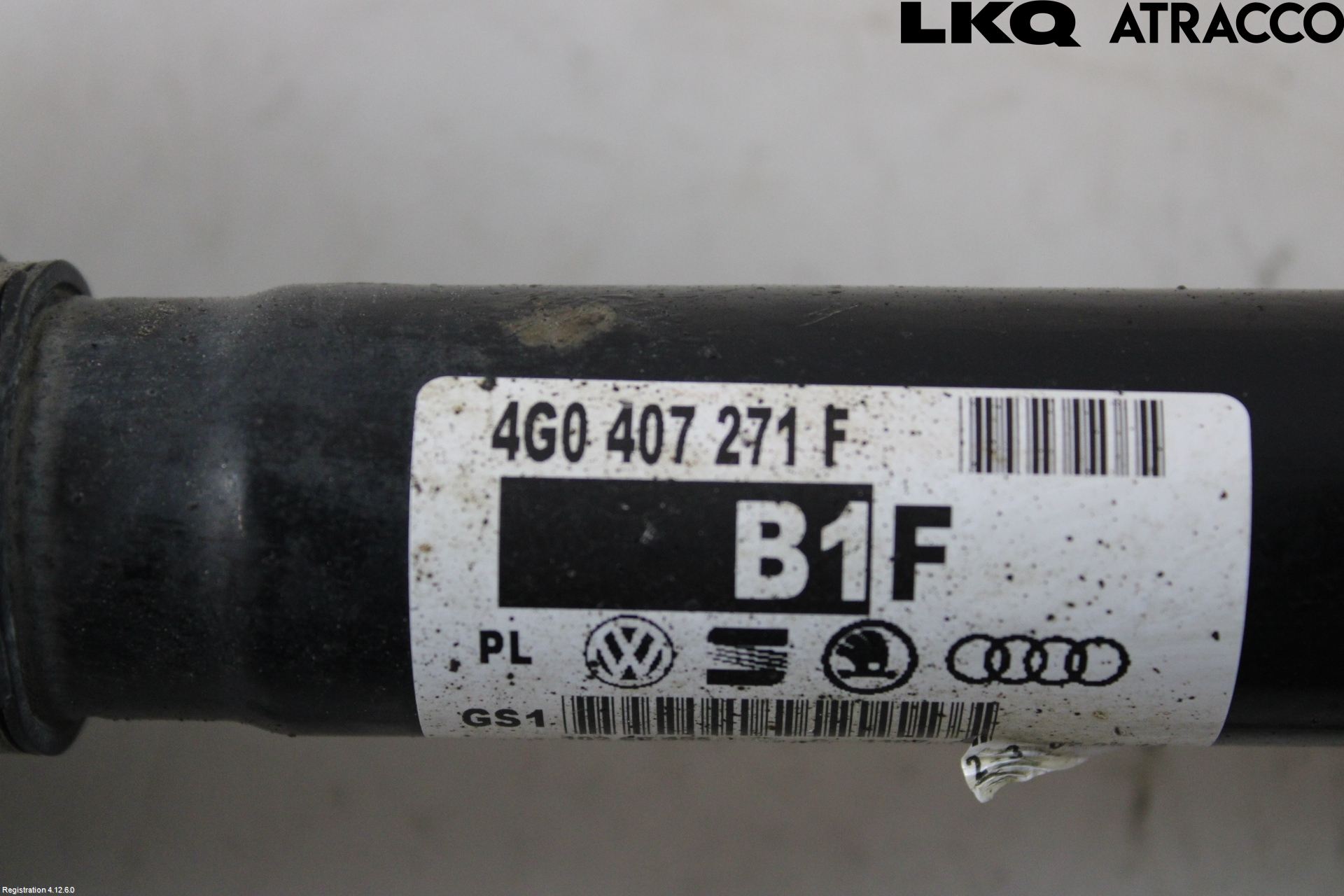 Audi Q5 09-16 Drivaksel Foran Kompl Høyre