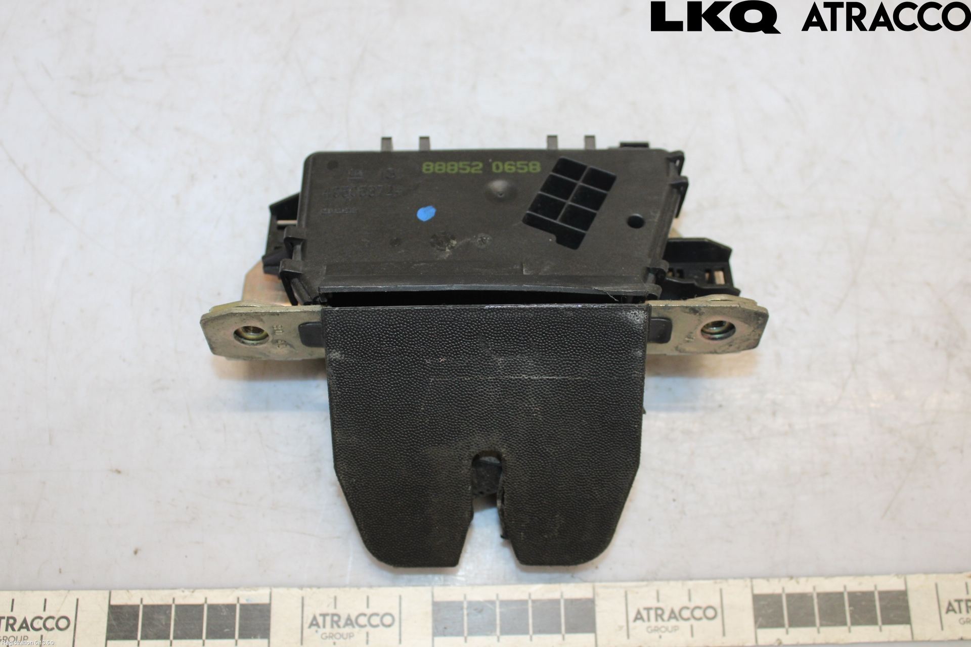Saab 9-3 VER2/VER3 08-15 Bakluke-Lokk Låsekasse