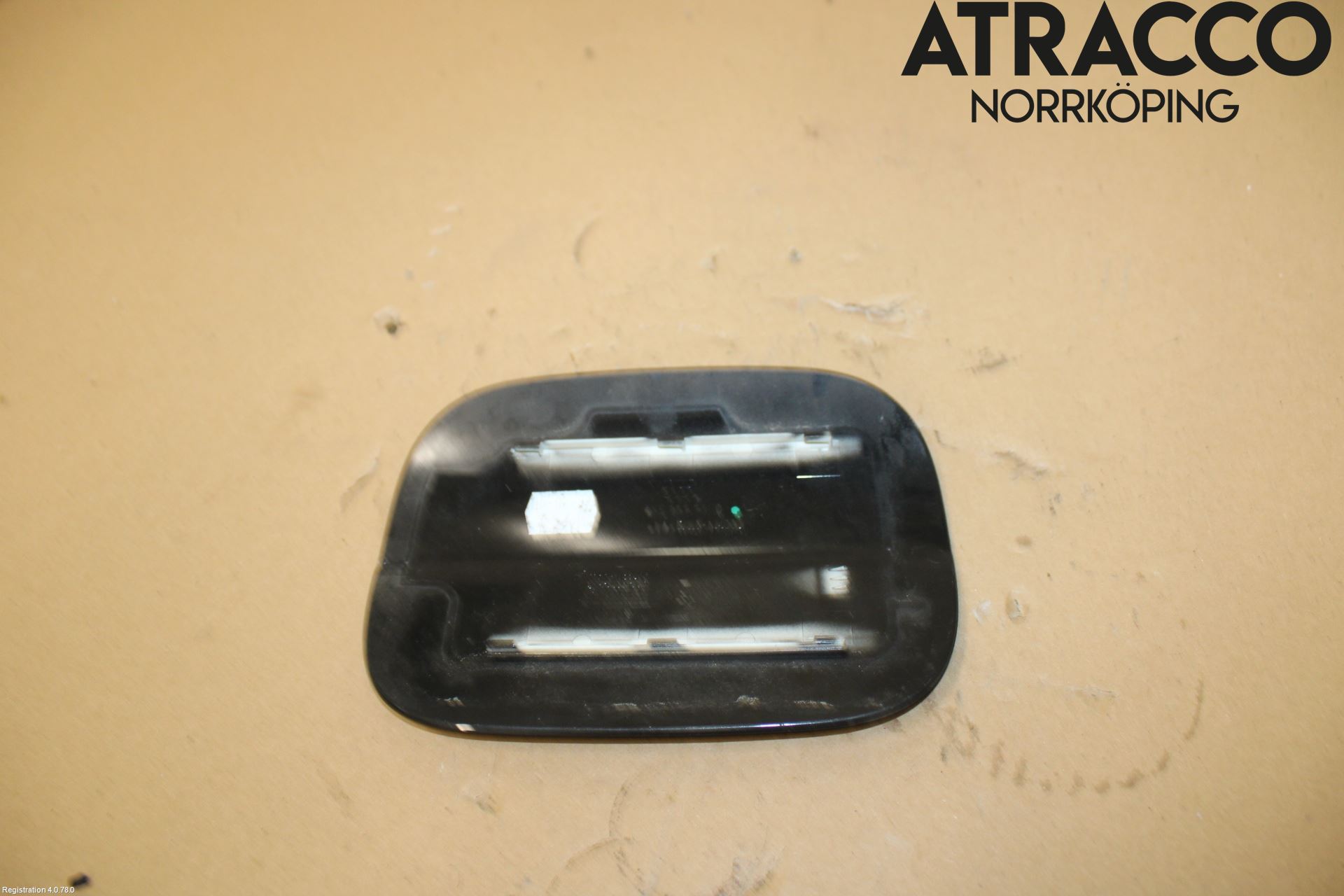 Audi A6/S6     05-11 Drivstoff Tankluke