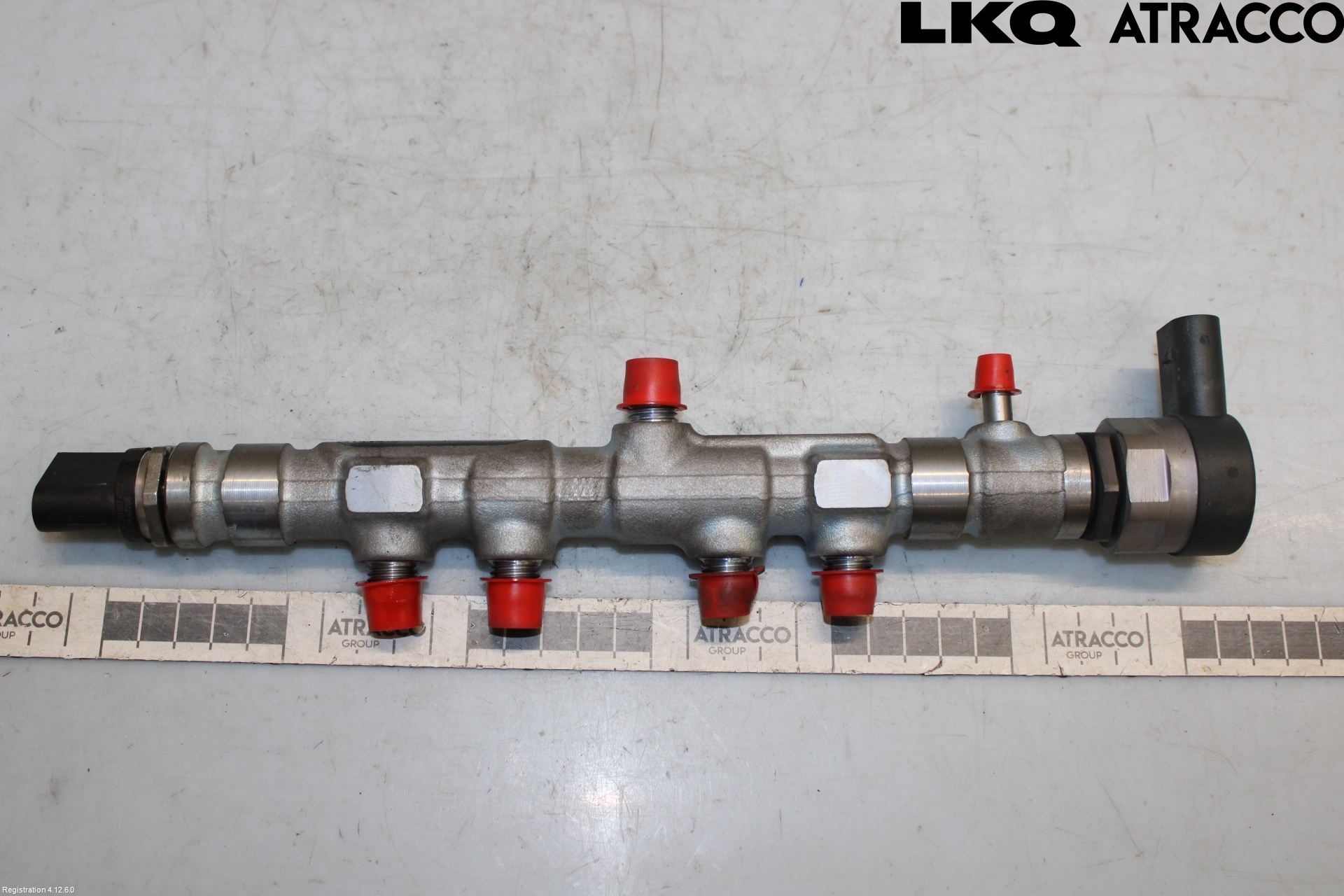 Mercedes-Benz MB C-KLASS (W206) 21- Inj. Fuelrail