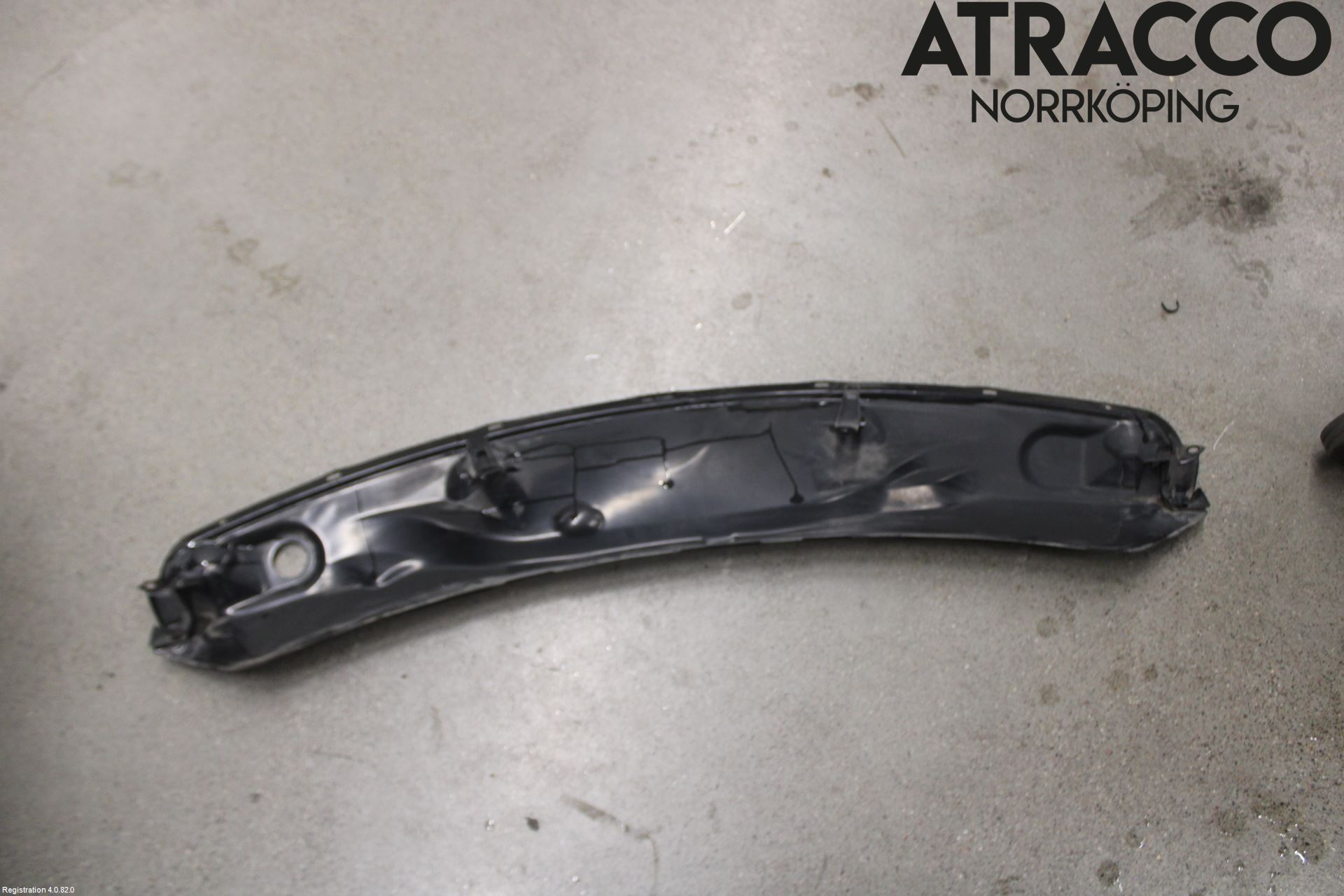 Toyota AYGO 06-14 Visker Deksel-Grill-Under Frr