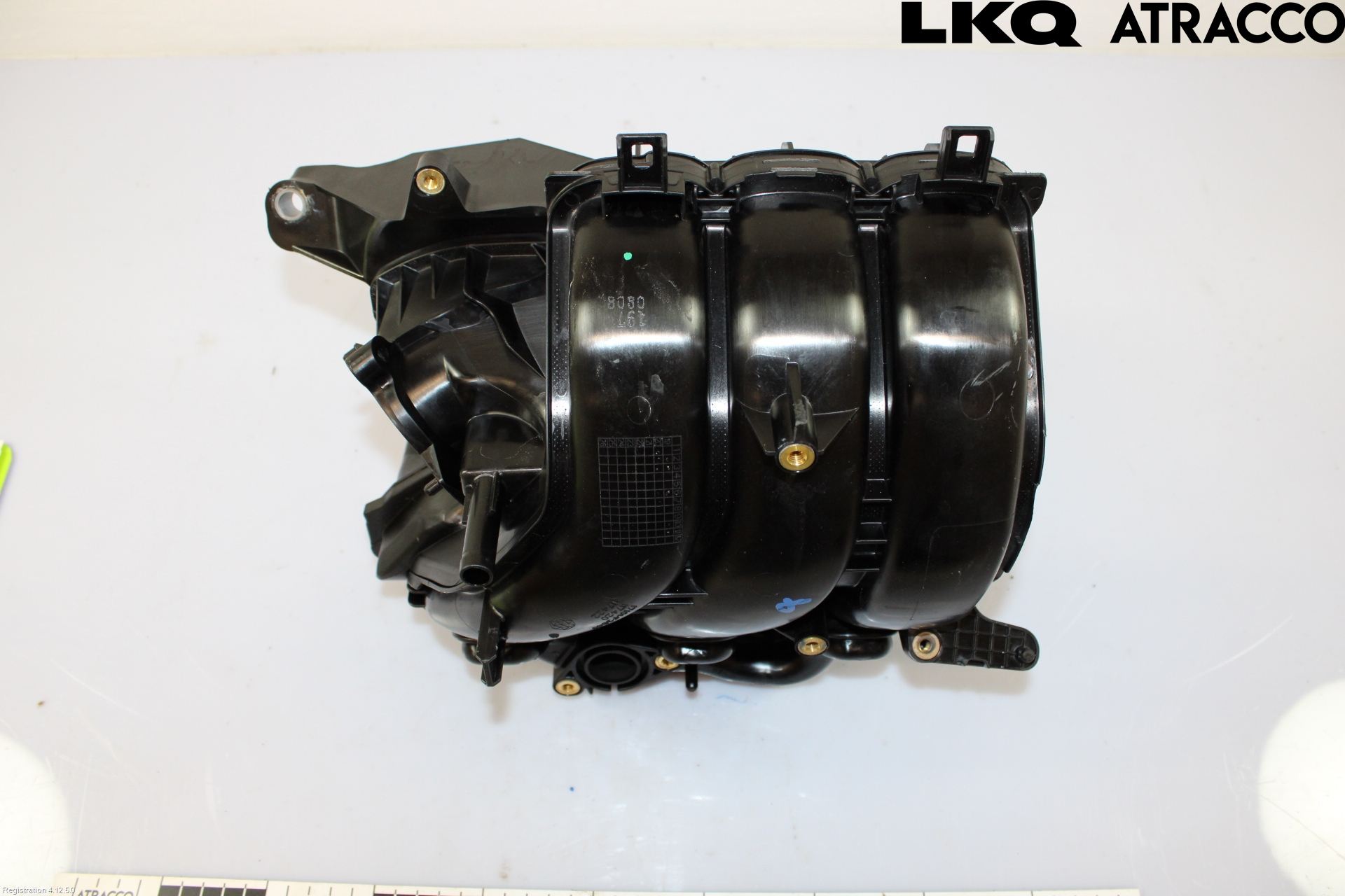 Toyota YARIS XP21 20- Innsugningsmanifold
