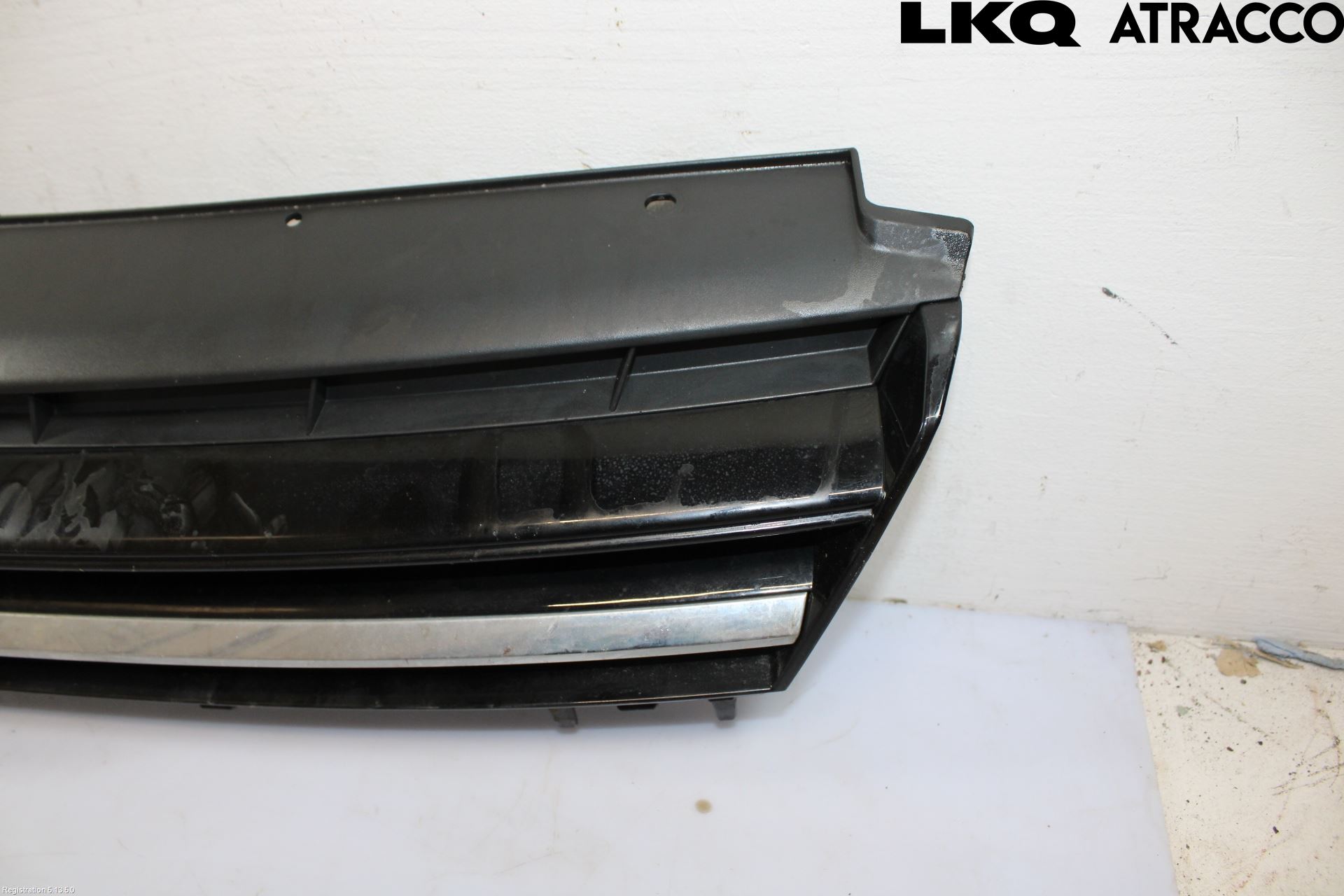 Volkswagen VW GOLF / E-GOLF VII 13-20 Grill Komplett