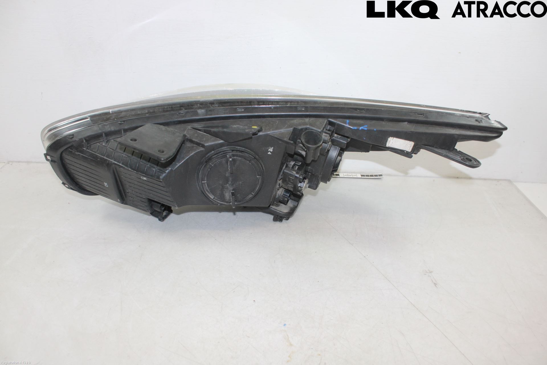 Kia CARENS III 13-19 Frontlykt Høyre