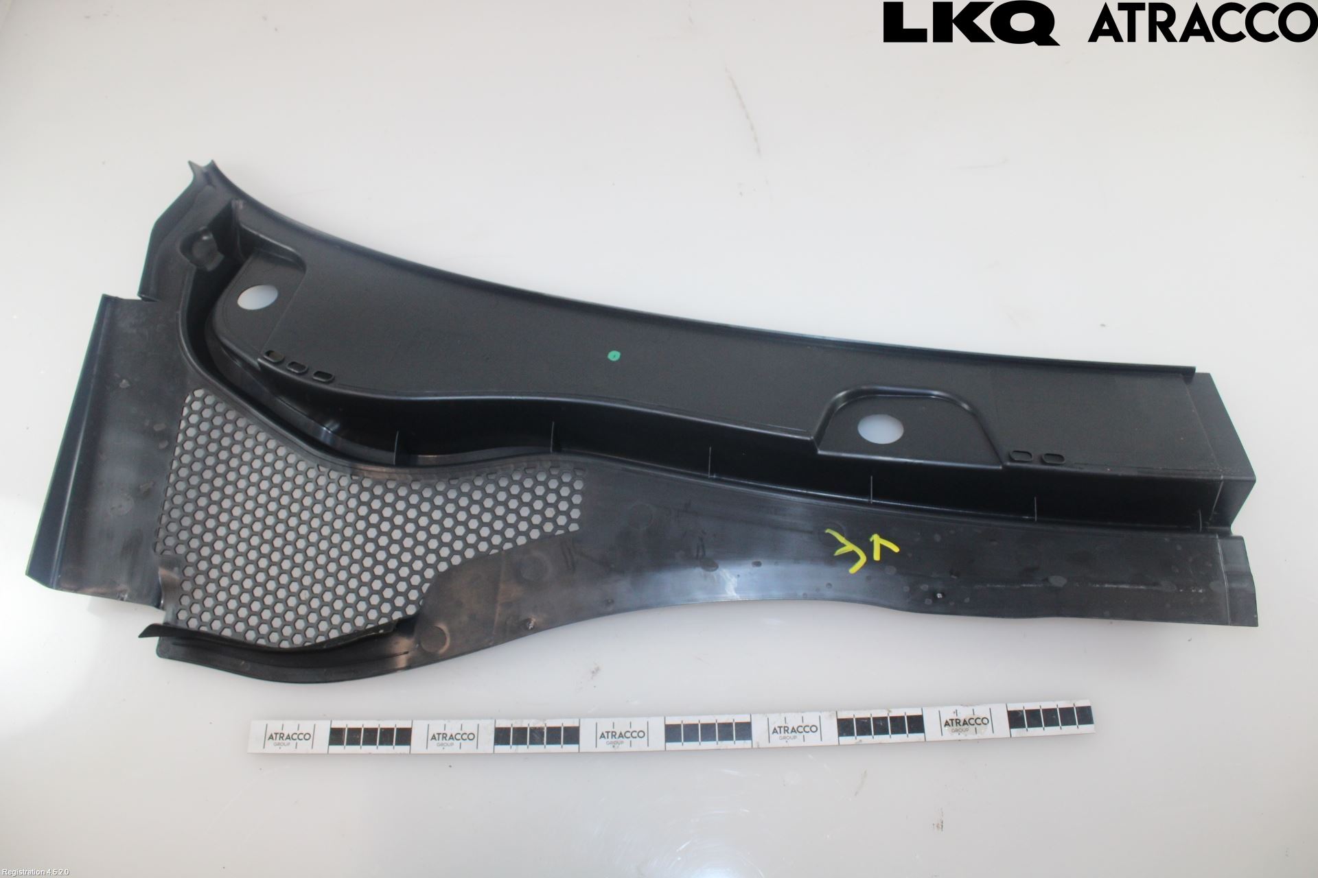 Seat LEON 20- Visker Deksel-Grill-Under Frr