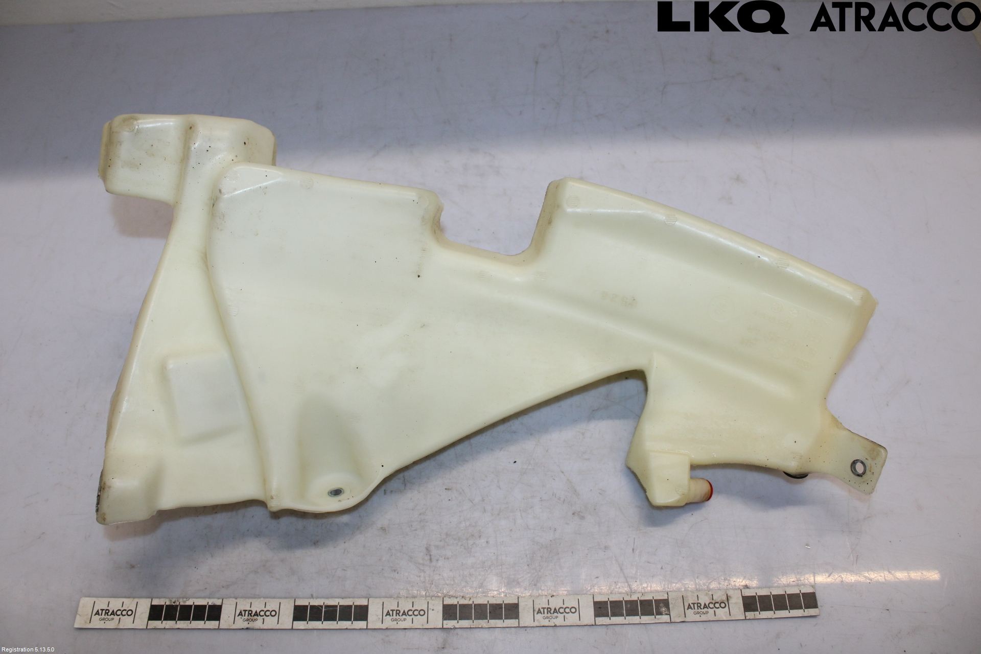 Audi A4/S4 05-07 Spylerbeholder Frontrute-Lykte