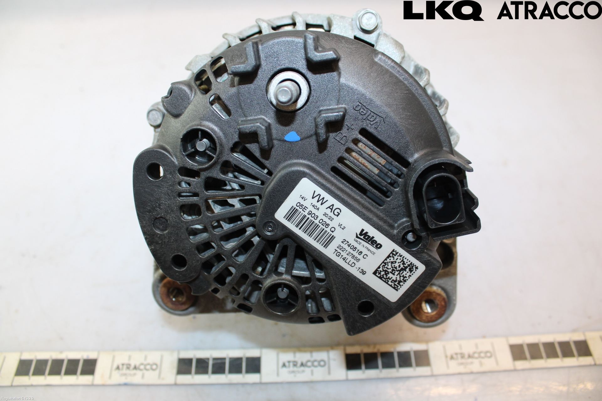 Volkswagen VW T-ROC 18- Dynamo