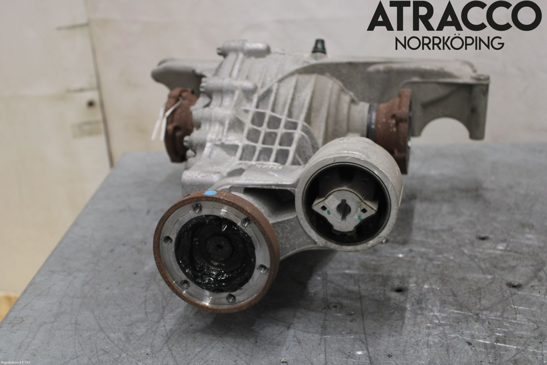 Audi A4/S4 B9 20- Bakaksel Kardang Bak -Diff