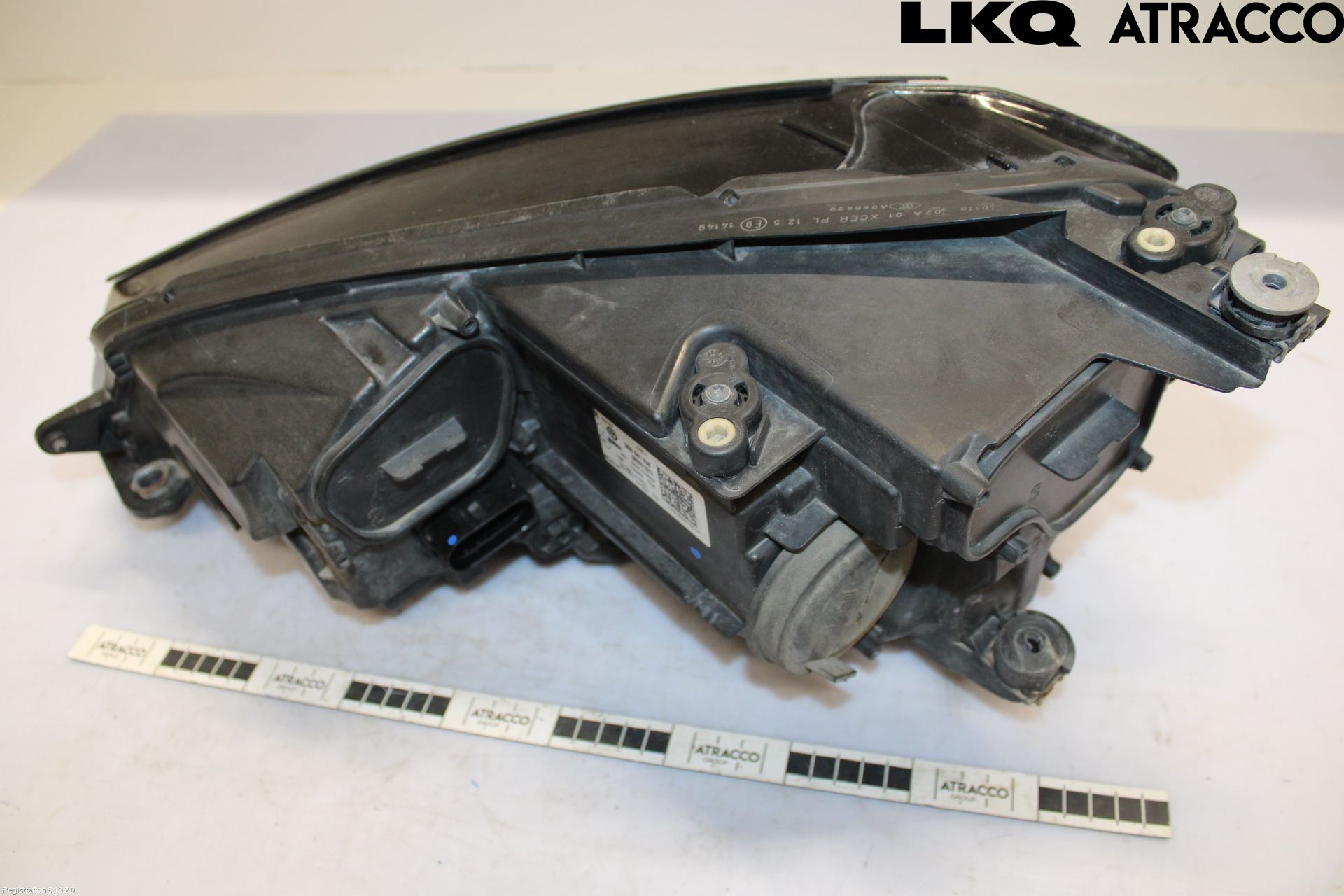 Volkswagen VW GOLF / E-GOLF VII 13-20 Frontlykt Høyre