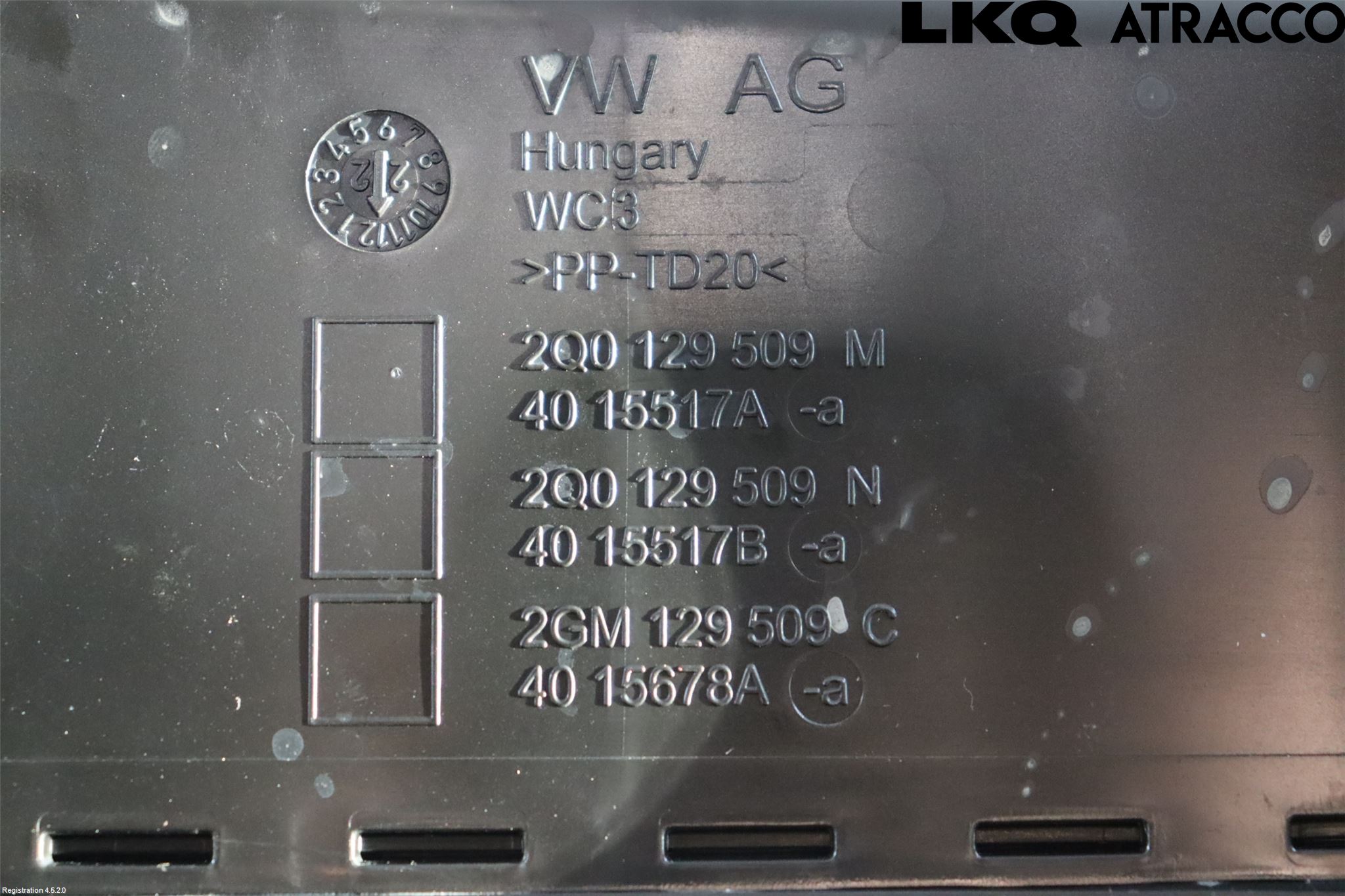 Volkswagen VW TAIGO 22- Luftstyring Front