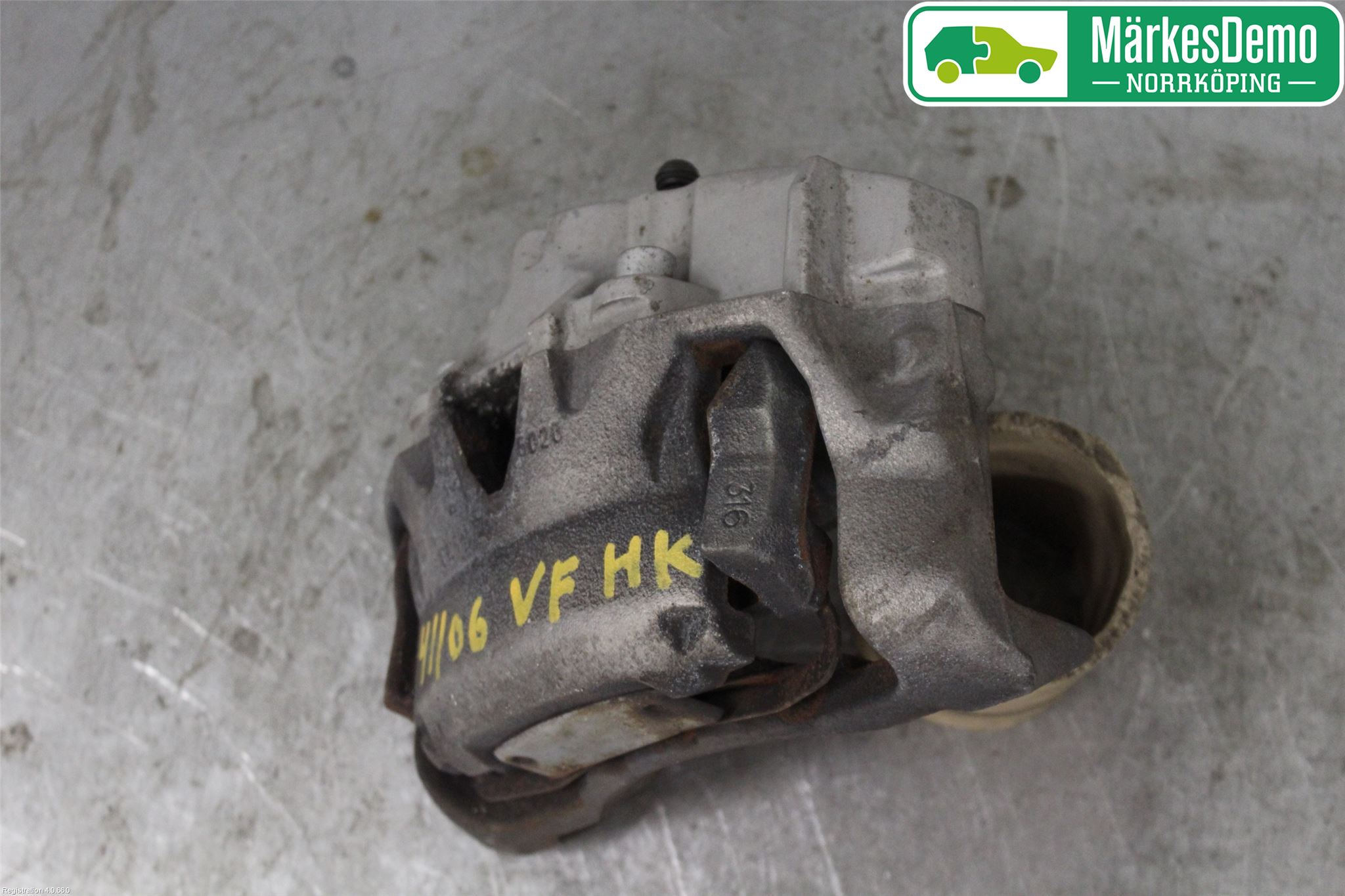 Volvo XC70 14-16 Bremsecaliper Foran Venstre