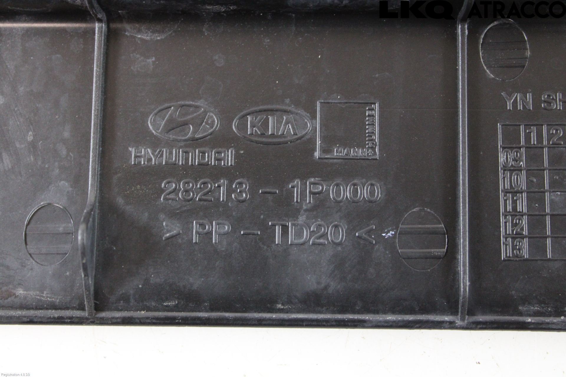 Kia VENGA 10-19 Luftstyring Front