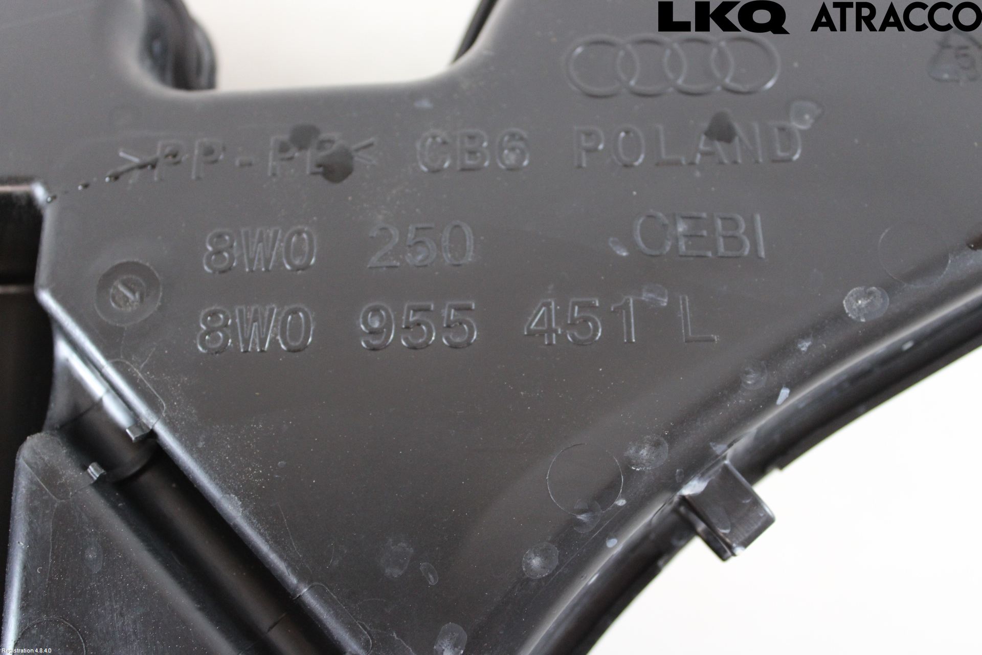 Audi A4/S4 B9 20- Spylerbeholder Frontrute-Lykte