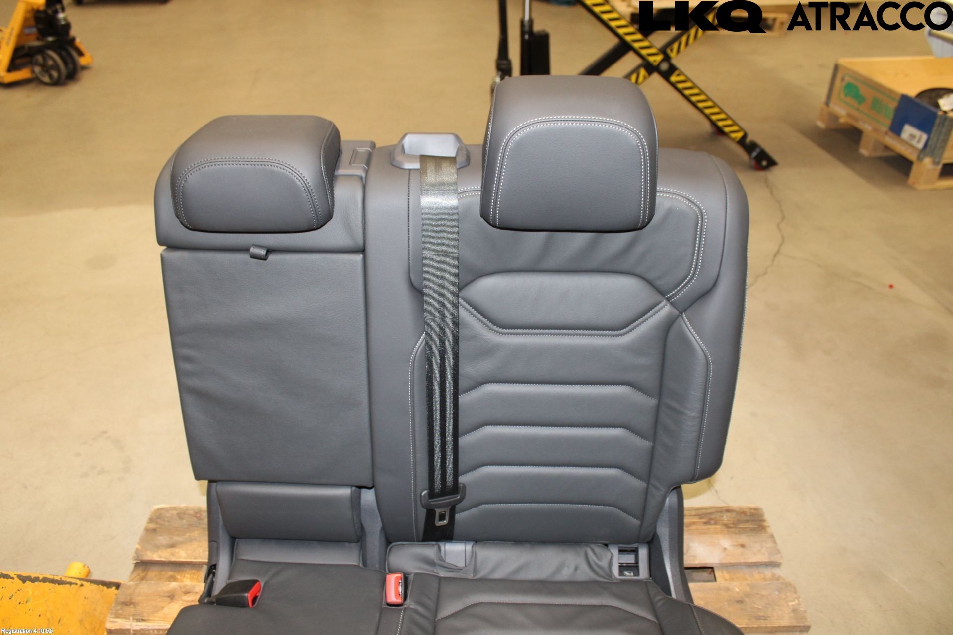 Volkswagen VW TOUAREG CR 18- Innr Sete Baksete Kompl