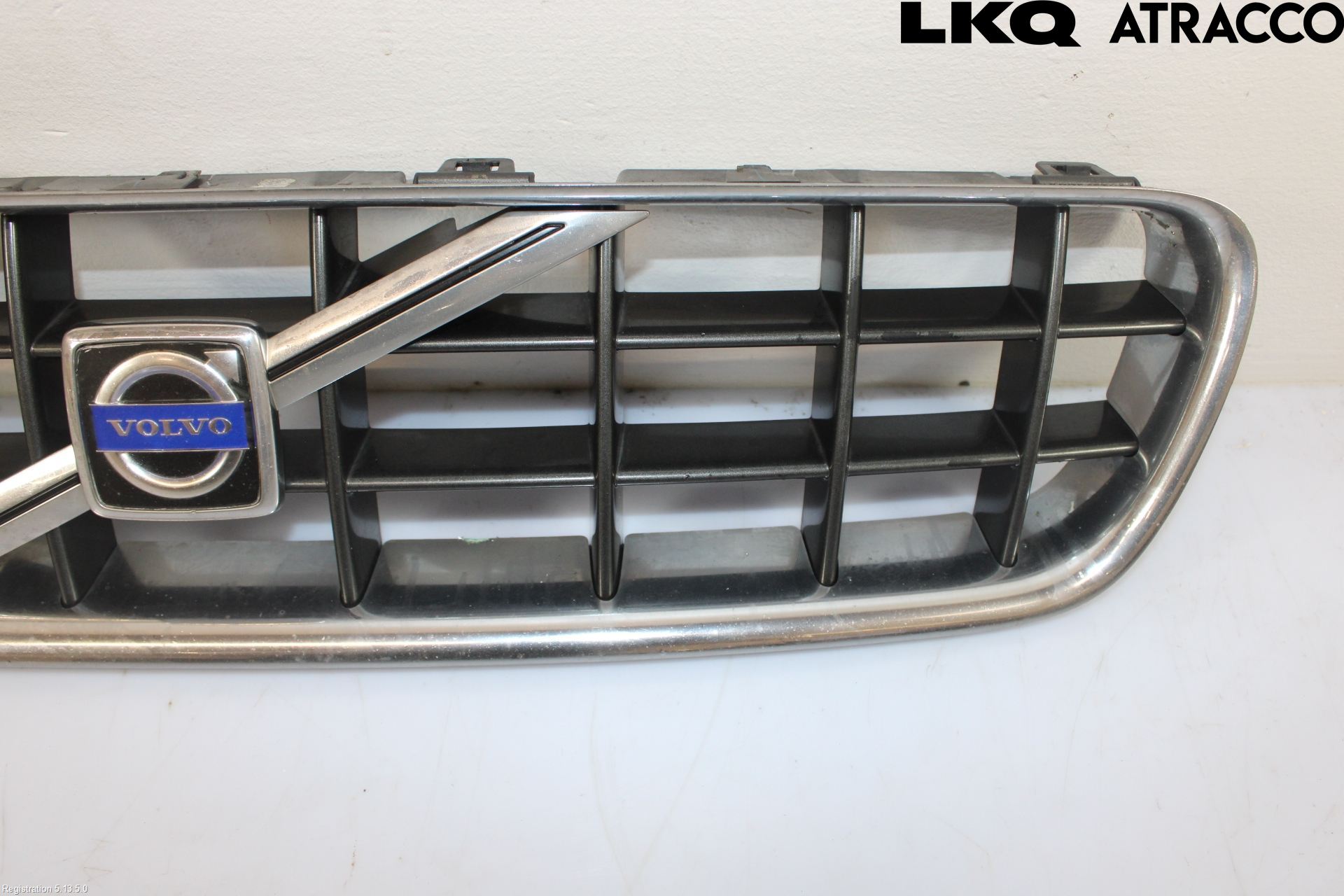 Volvo C70 06-10 Grill Komplett