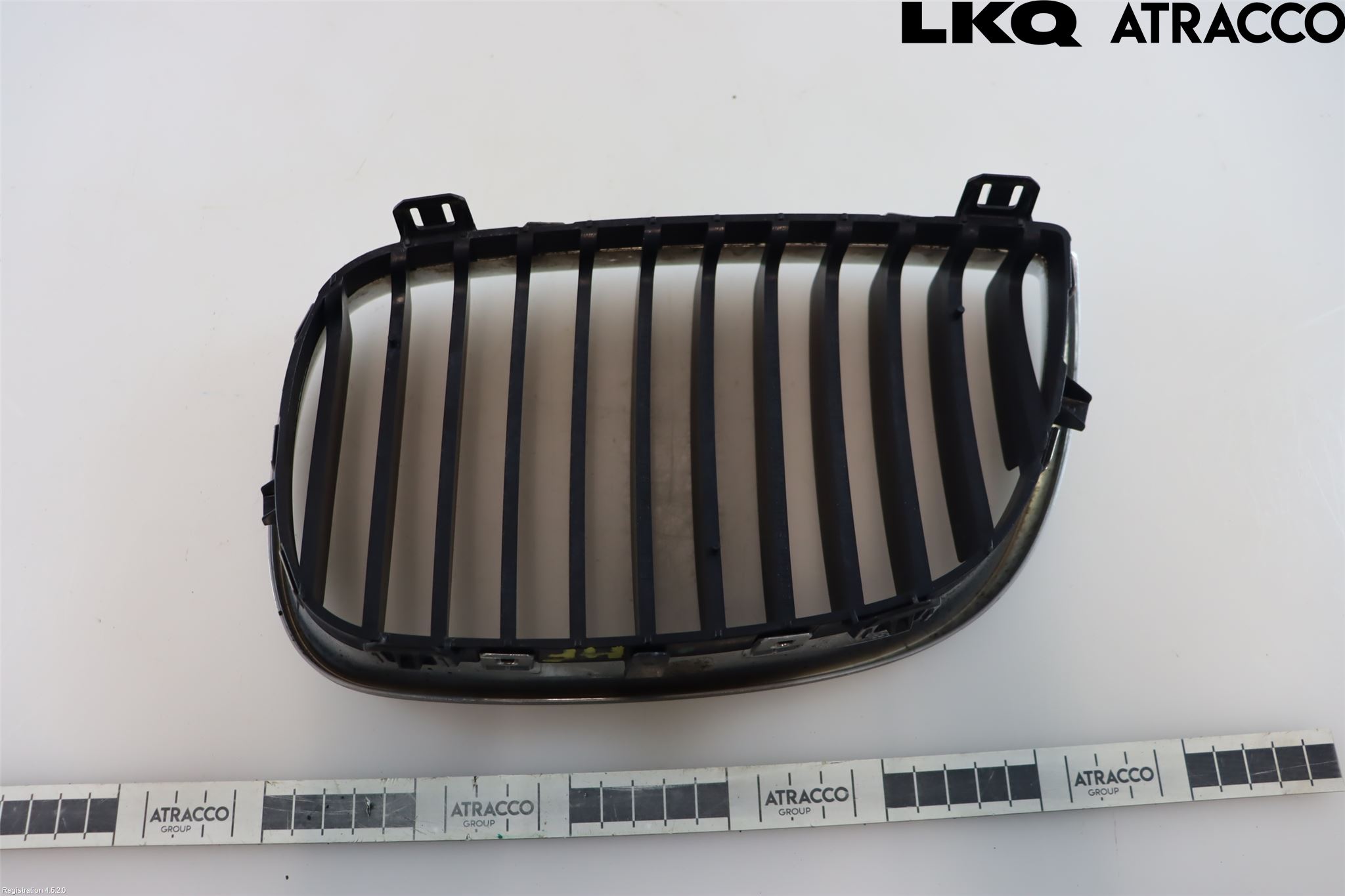 BMW 1 E87/81 5D/3D 03-11 Grilldel Høyre
