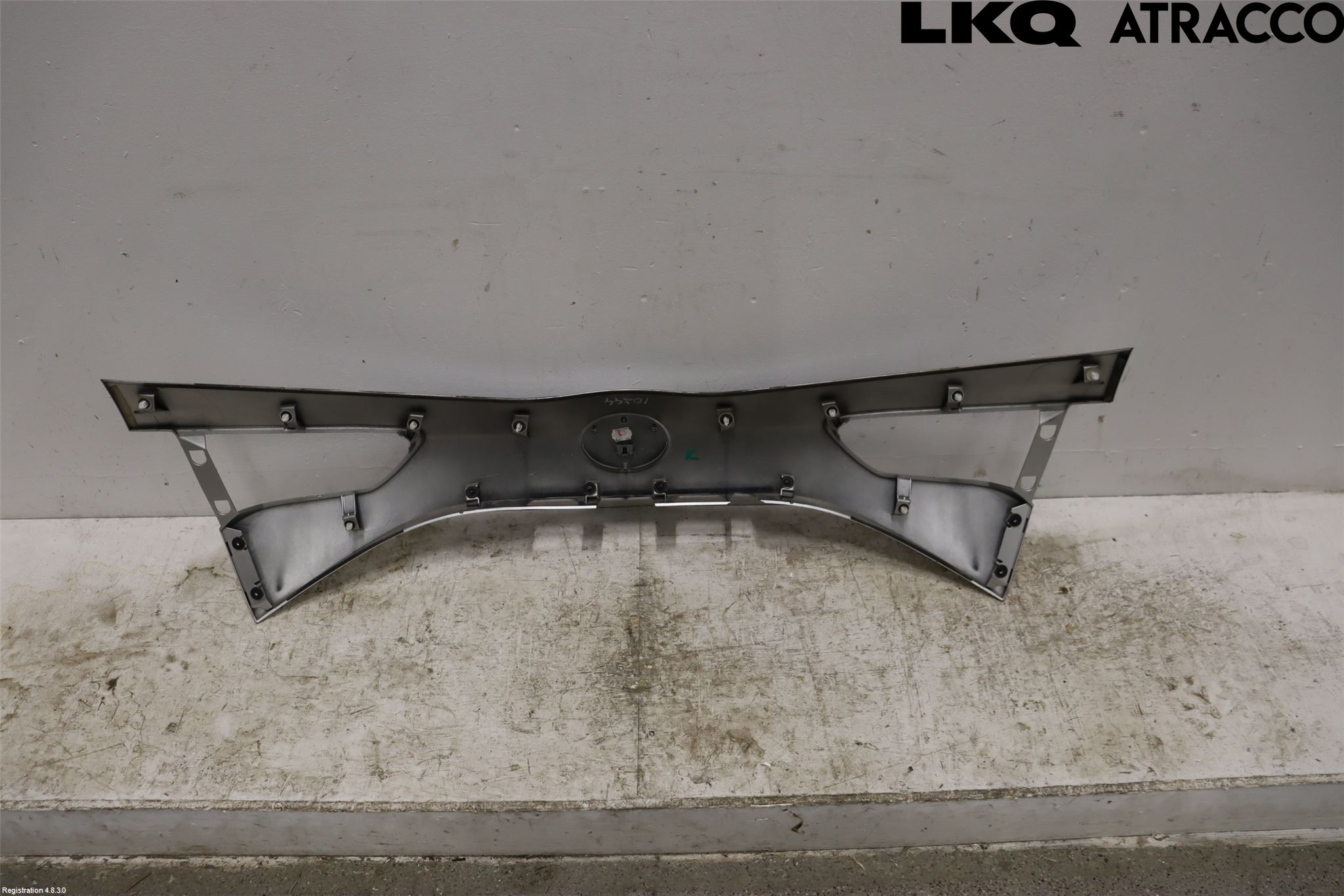 Toyota YARIS XP130 15-20 Refleksplate - Skiltplate