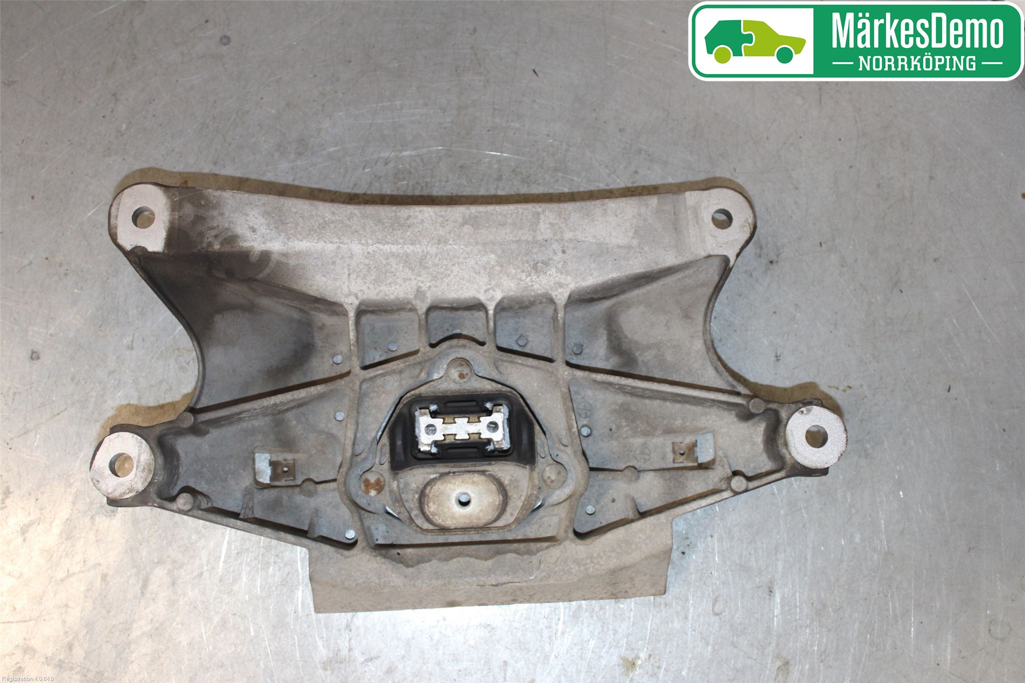 Audi A4/S4 08-11 Gearkasse Bjelke - Travers