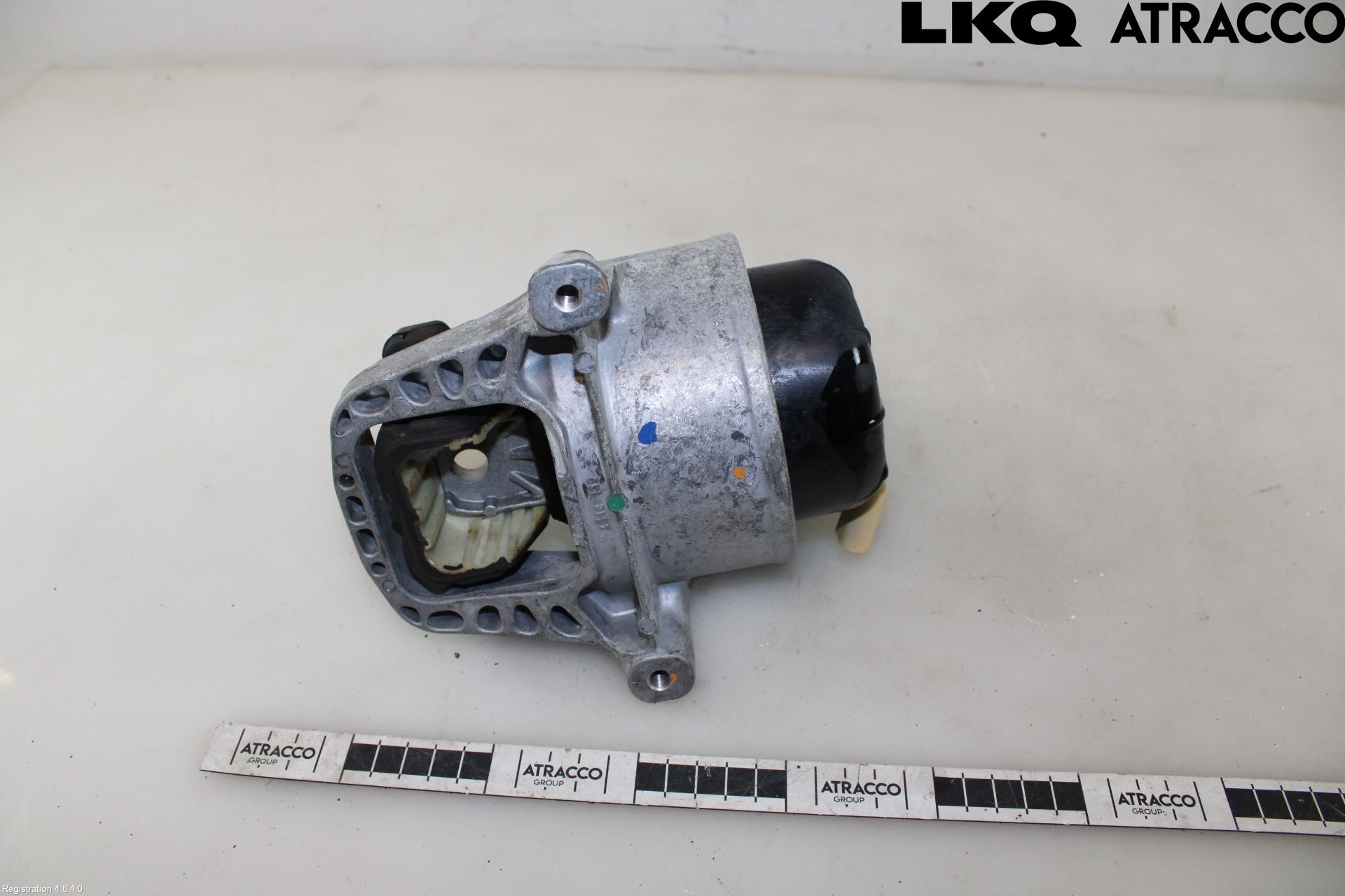 Audi A4/S4 B9 20- Motor Feste Gummi