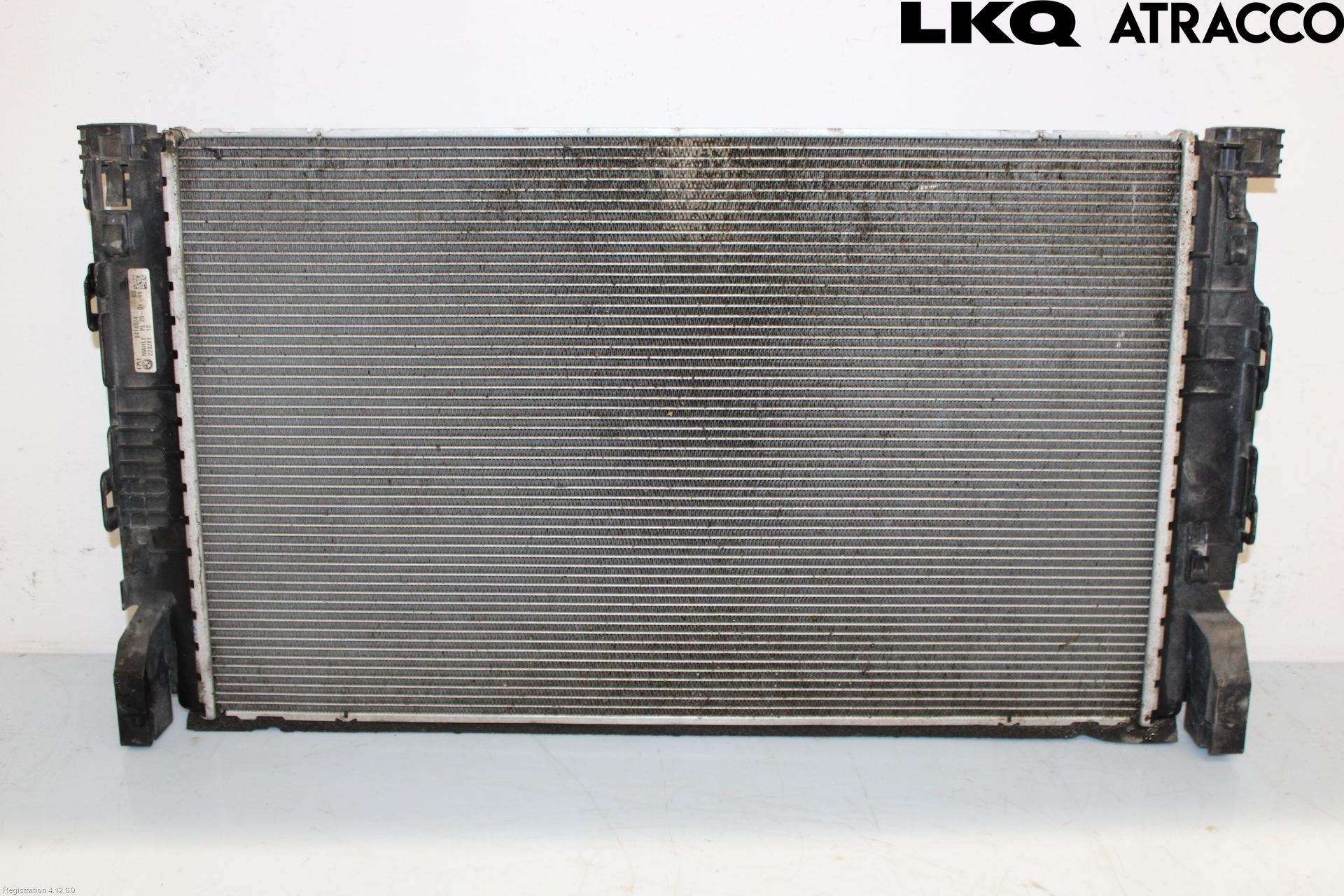 BMW 5 G30/G31/F90 17-23 Radiator Automat
