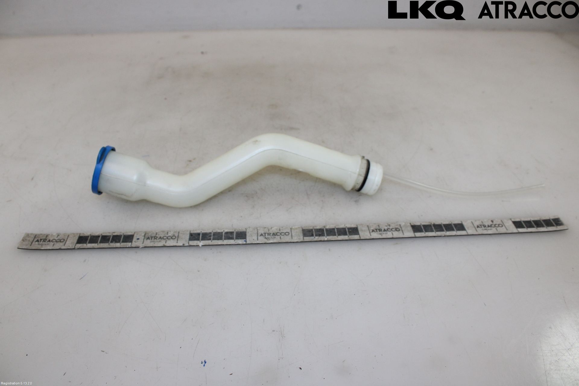 Toyota AURIS 07-09 Påfyllingsrør For Vasketank