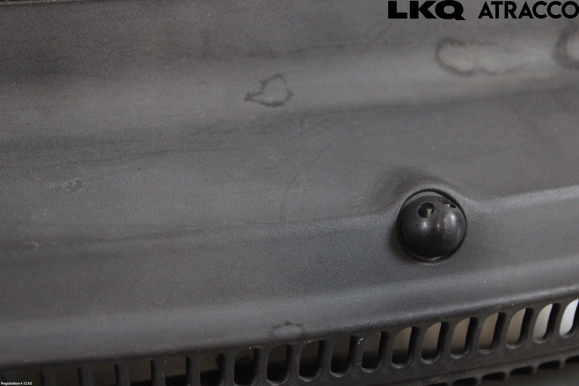 Toyota AYGO 06-14 Visker Deksel-Grill-Under Frr