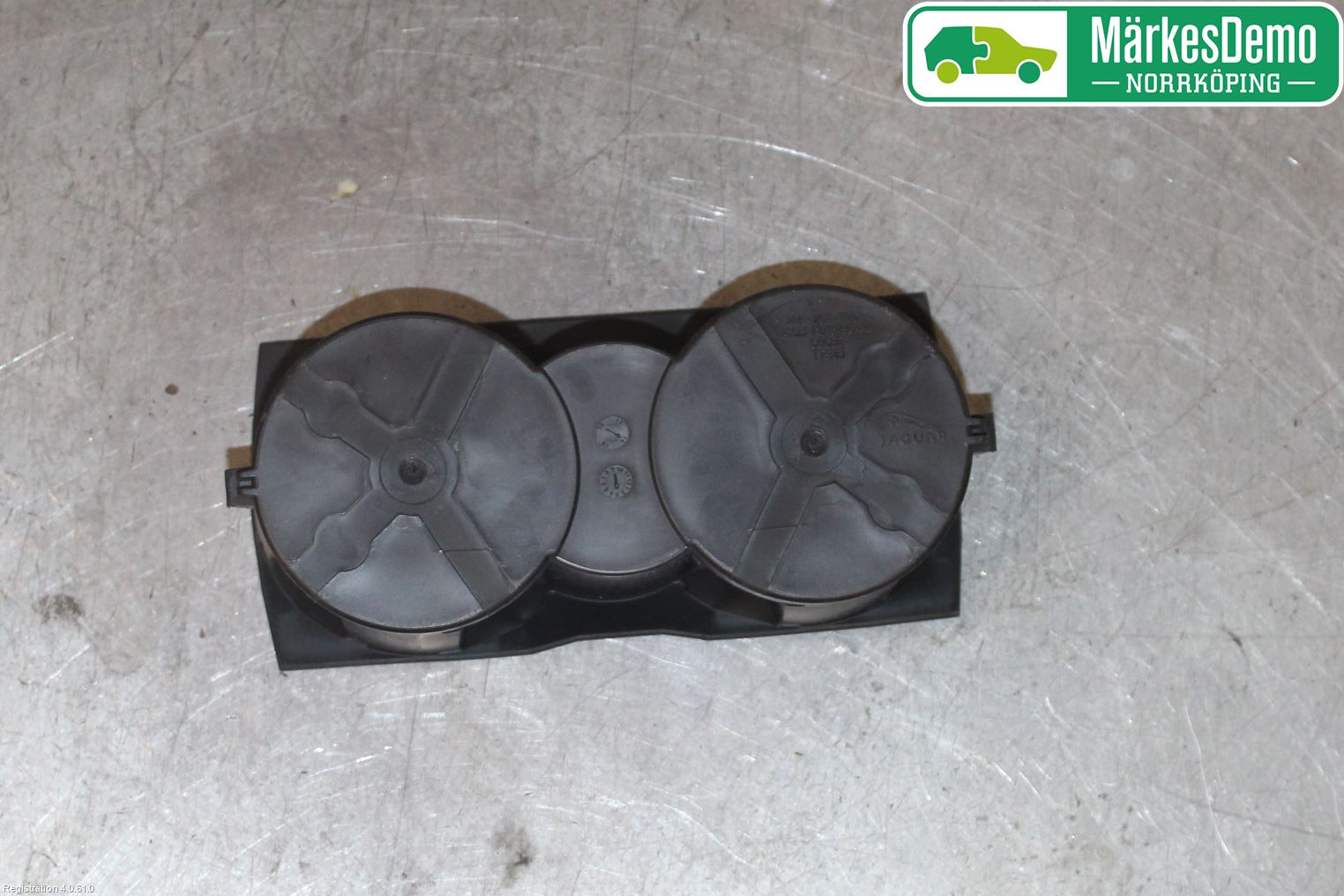 Jaguar F-TYPE Innr Koppholder