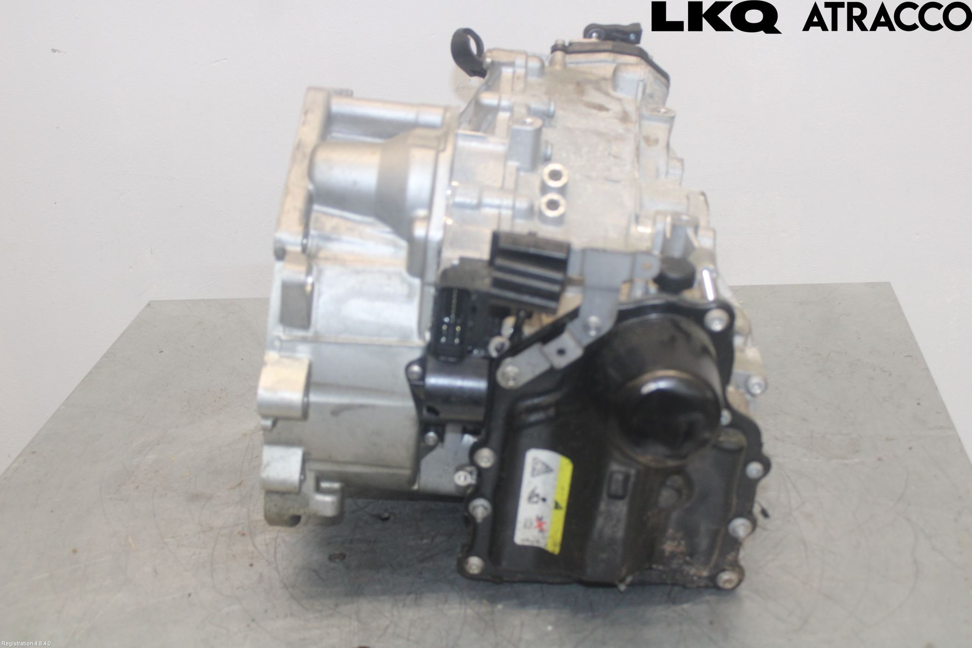 Volkswagen VW PASSAT 20-24 Gearkasse  Tronic (Tip)