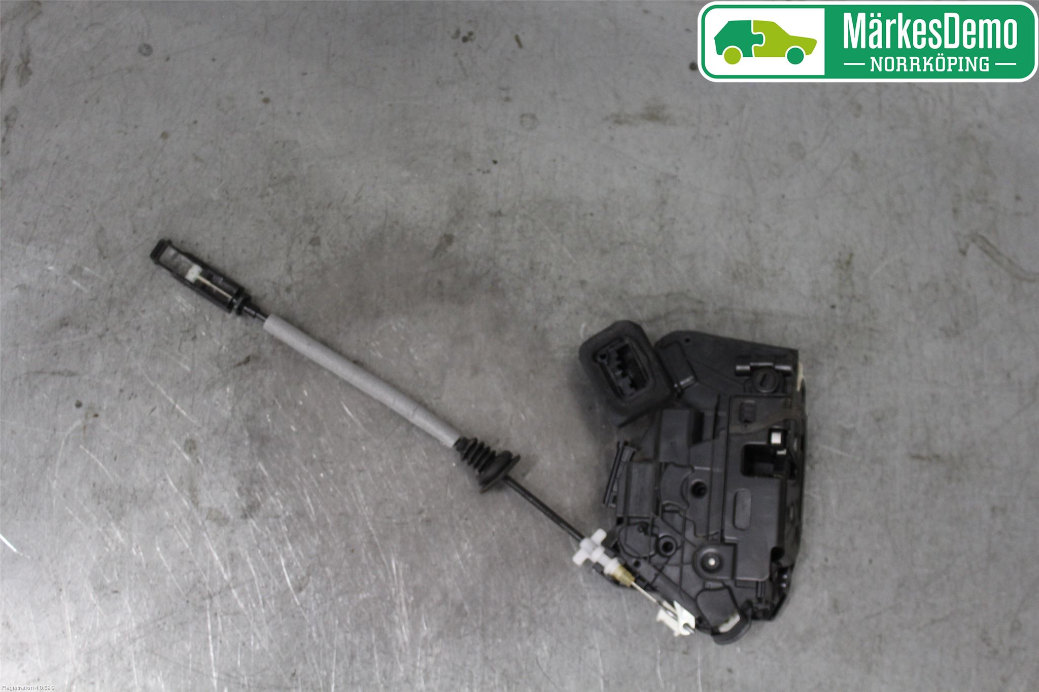 Volkswagen VW POLO 10-17 Dørlås - Låsekasse