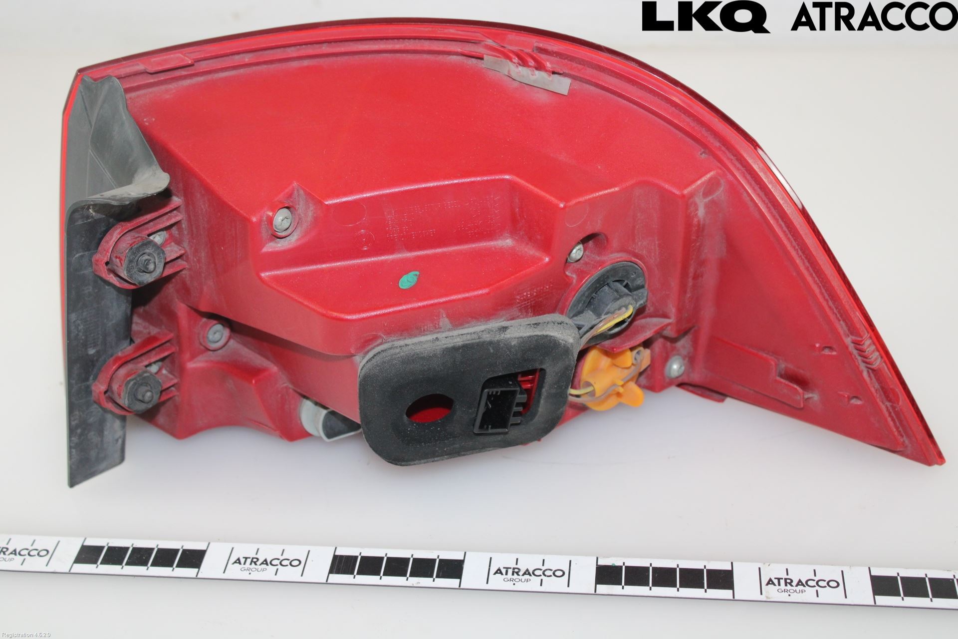 Volkswagen VW PASSAT 11-14 Baklykt Venstre