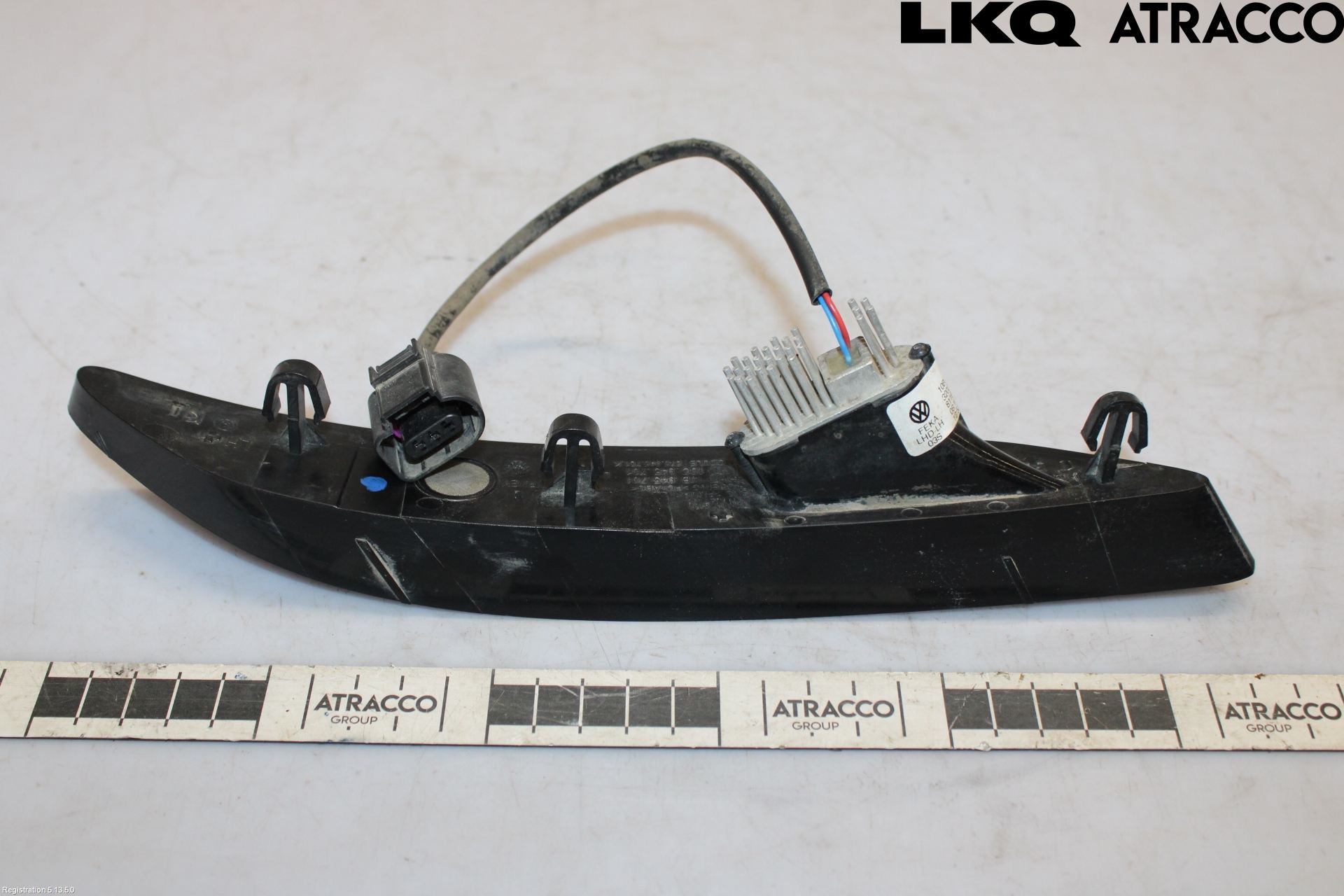 Volkswagen VW ID.3 21- Refleks Bak