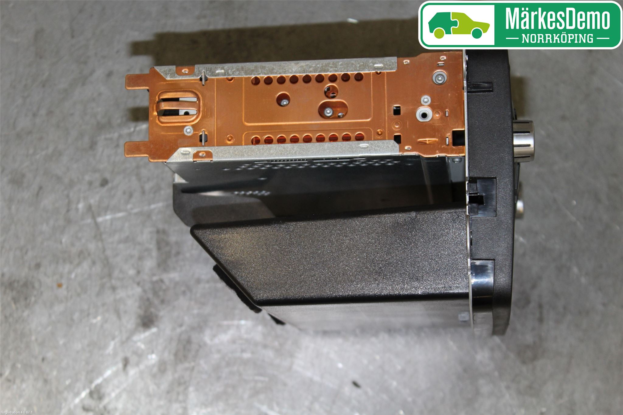 Volkswagen VW TRANSP/CARAVELLE (T5) 04-15 Stereo Radio Med Cd