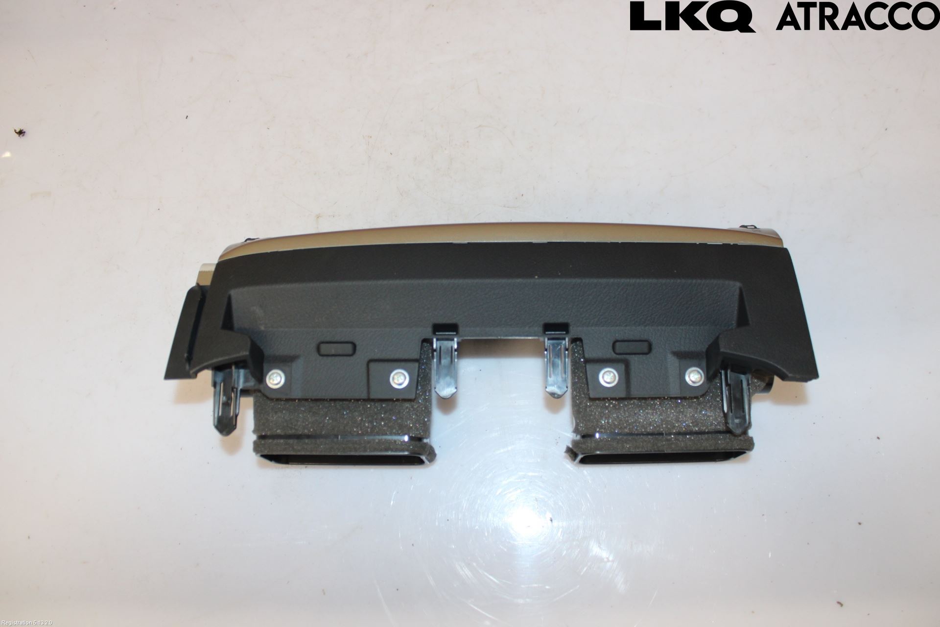 Lexus IS 250/350 14-20 Dashbord Kanal - Dyse