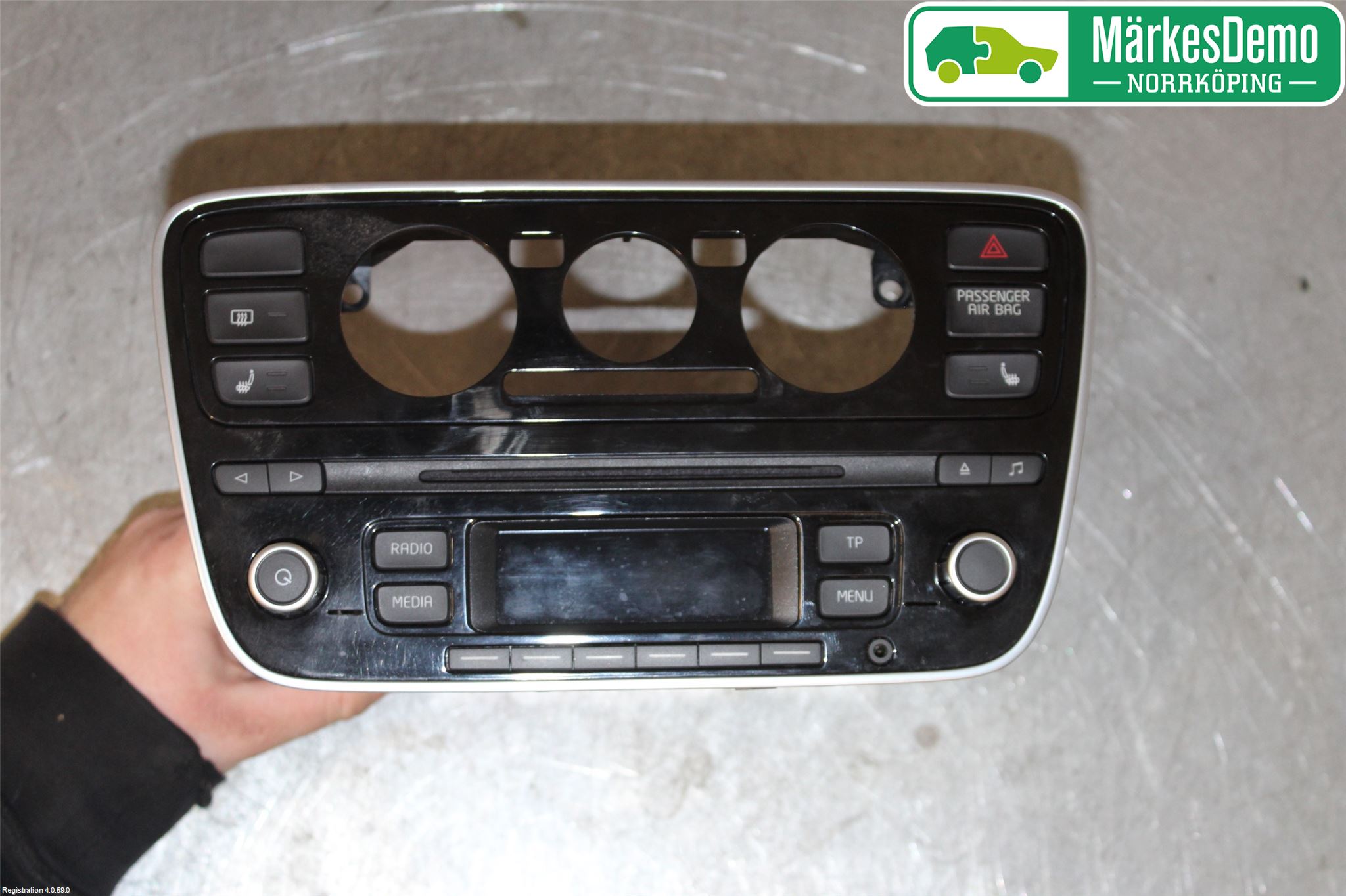 Volkswagen VW UP! / E-UP! Stereo Radio Med Cd